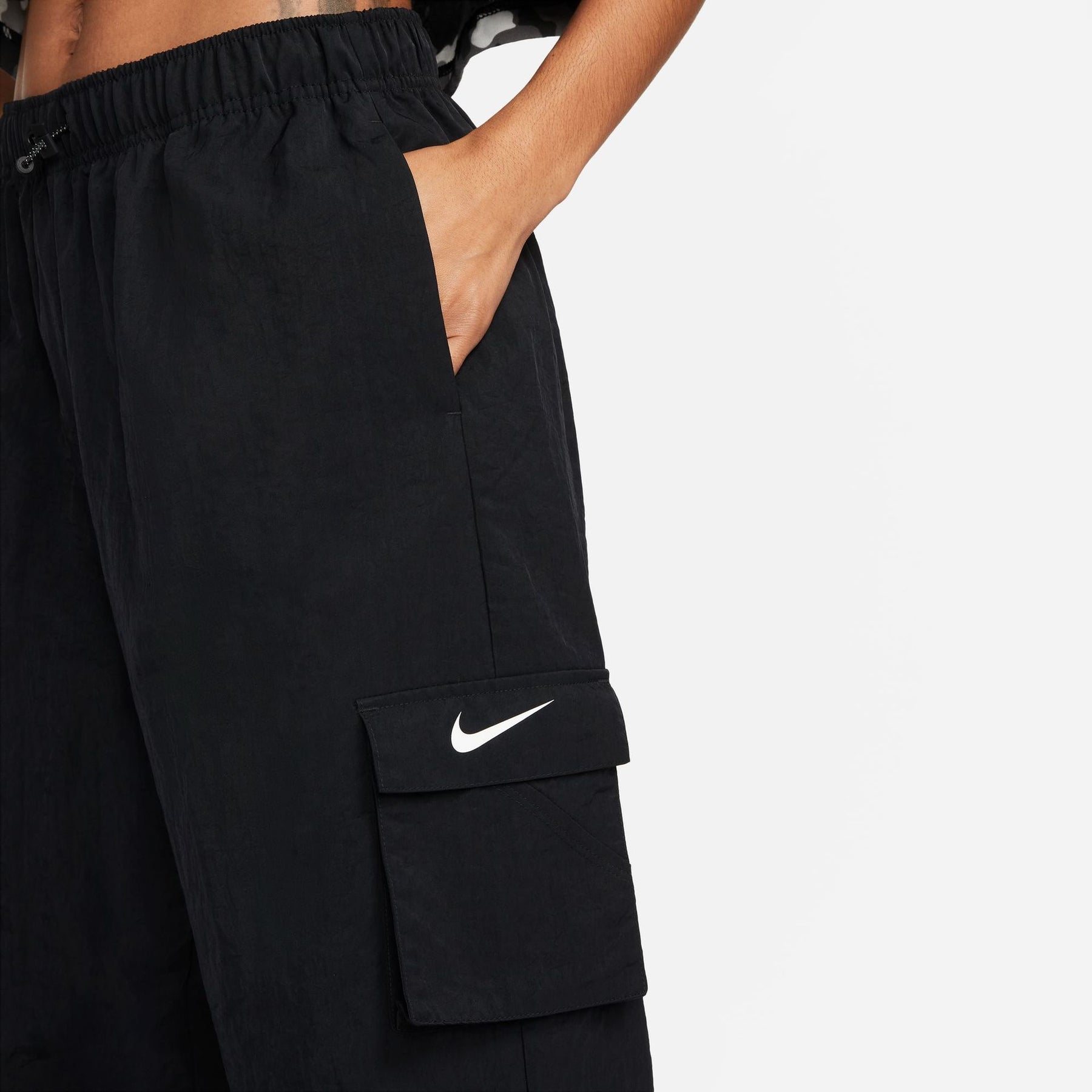 Quần Thể Thao Dài Thời Trang Nữ Nike As W Nsw Essntl Wvn Hr Pnt Car