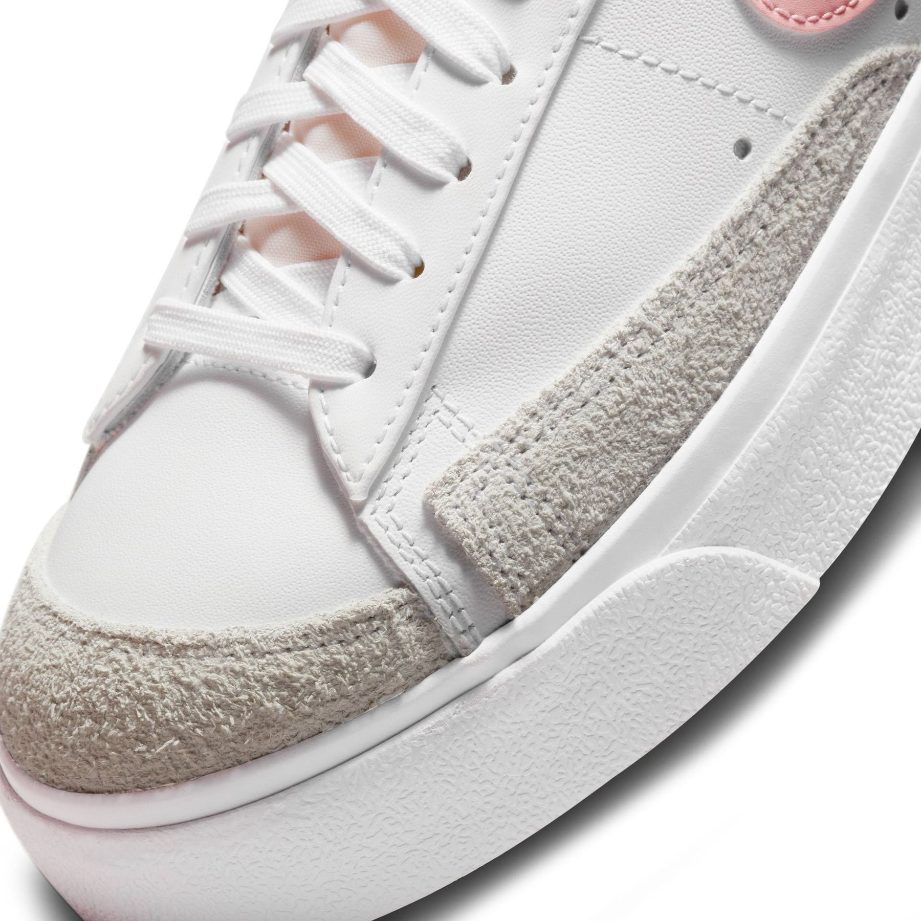 Giày Thể Thao Thời Trang Nữ NIKE W Blazer Low Platform
