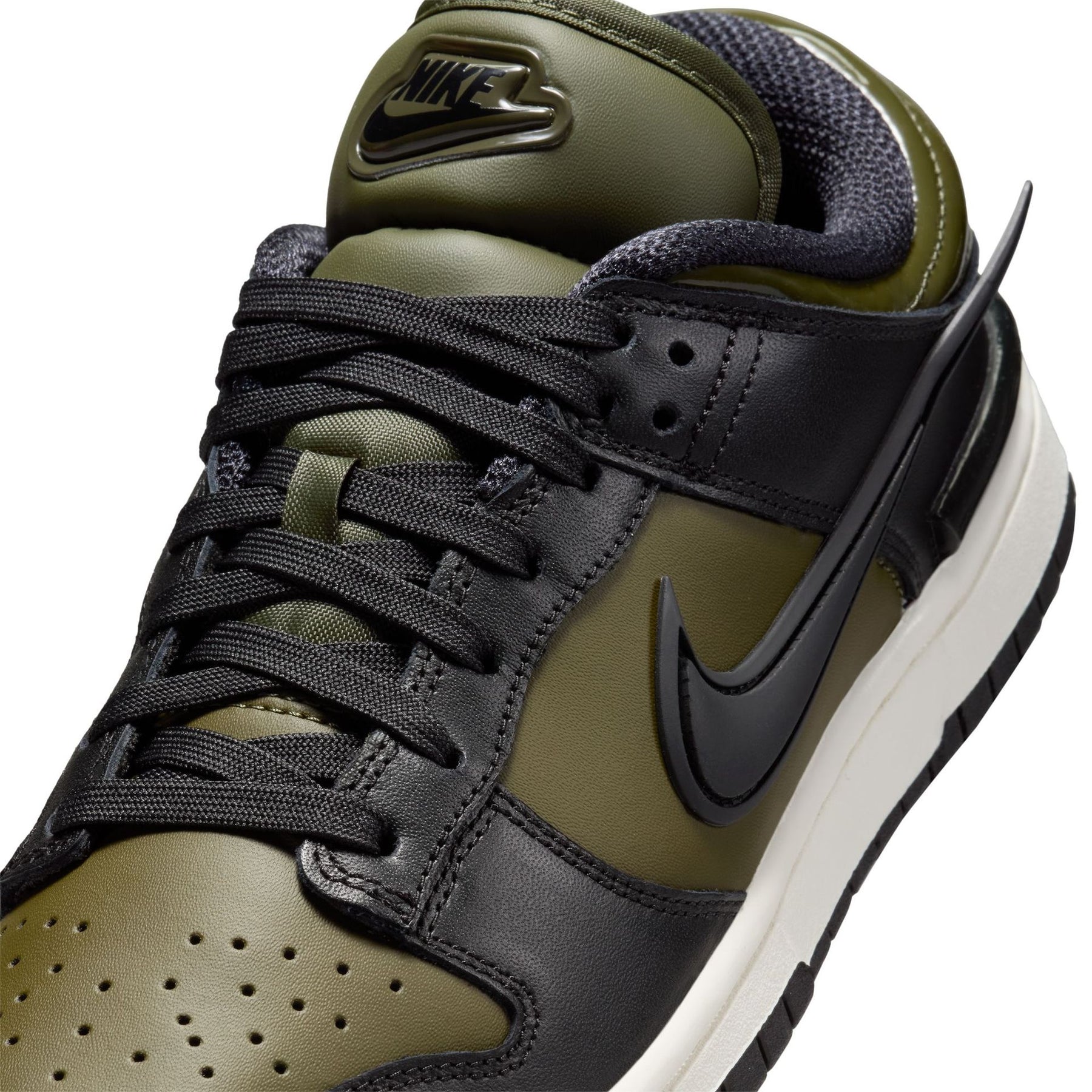 Giày Thể Thao Thời Trang Nữ Nike W Nike Dunk Low Twist