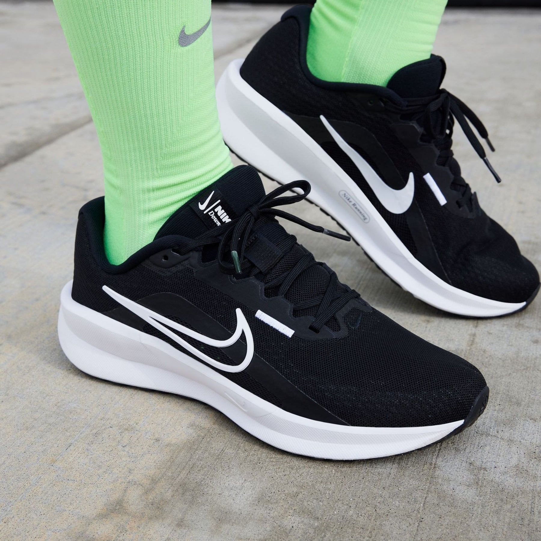 Giày Thể Thao Chạy Bộ Nữ Nike W Nike Downshifter 13
