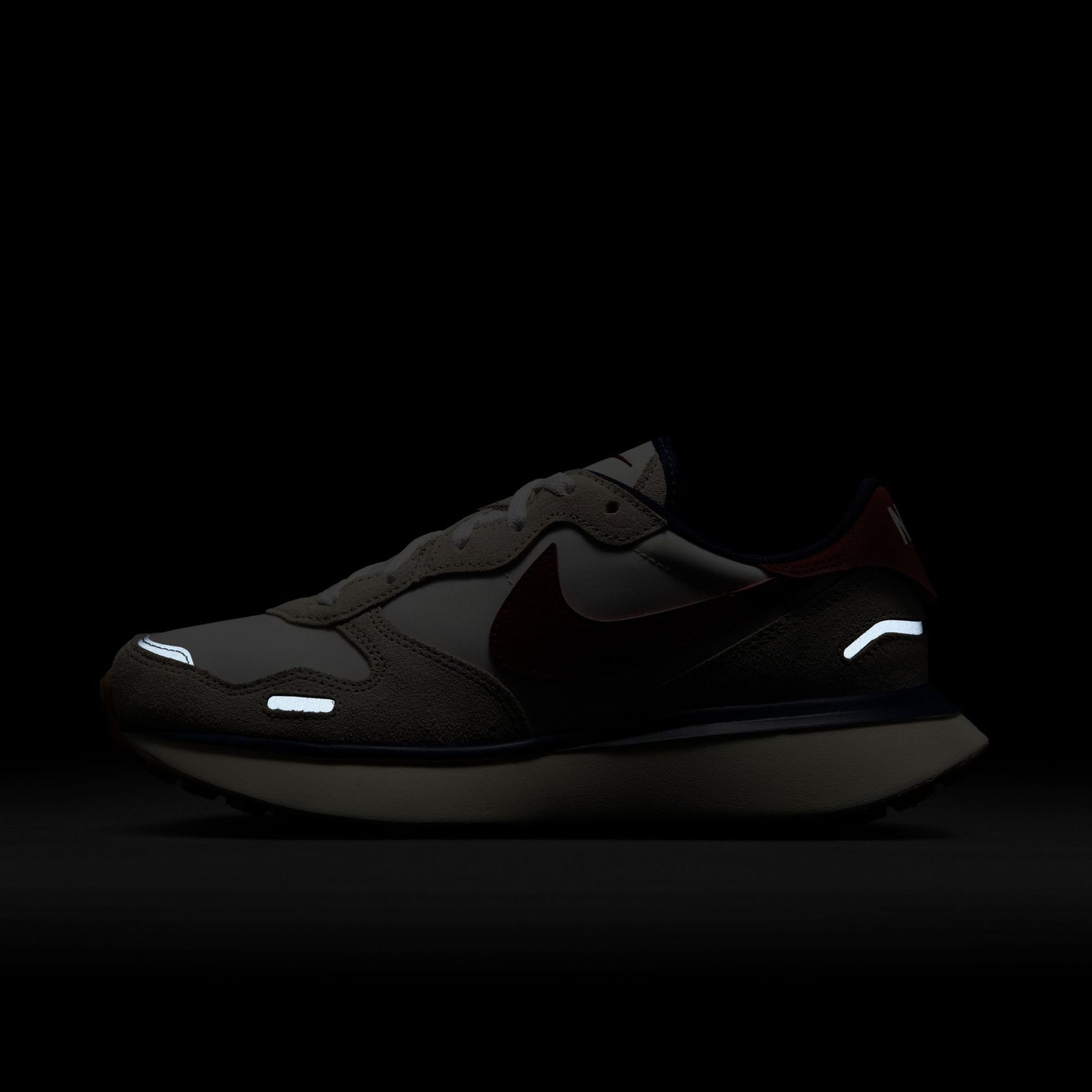 Giày Thể Thao Thời Trang Nữ Nike W Nike Phoenix Waffle