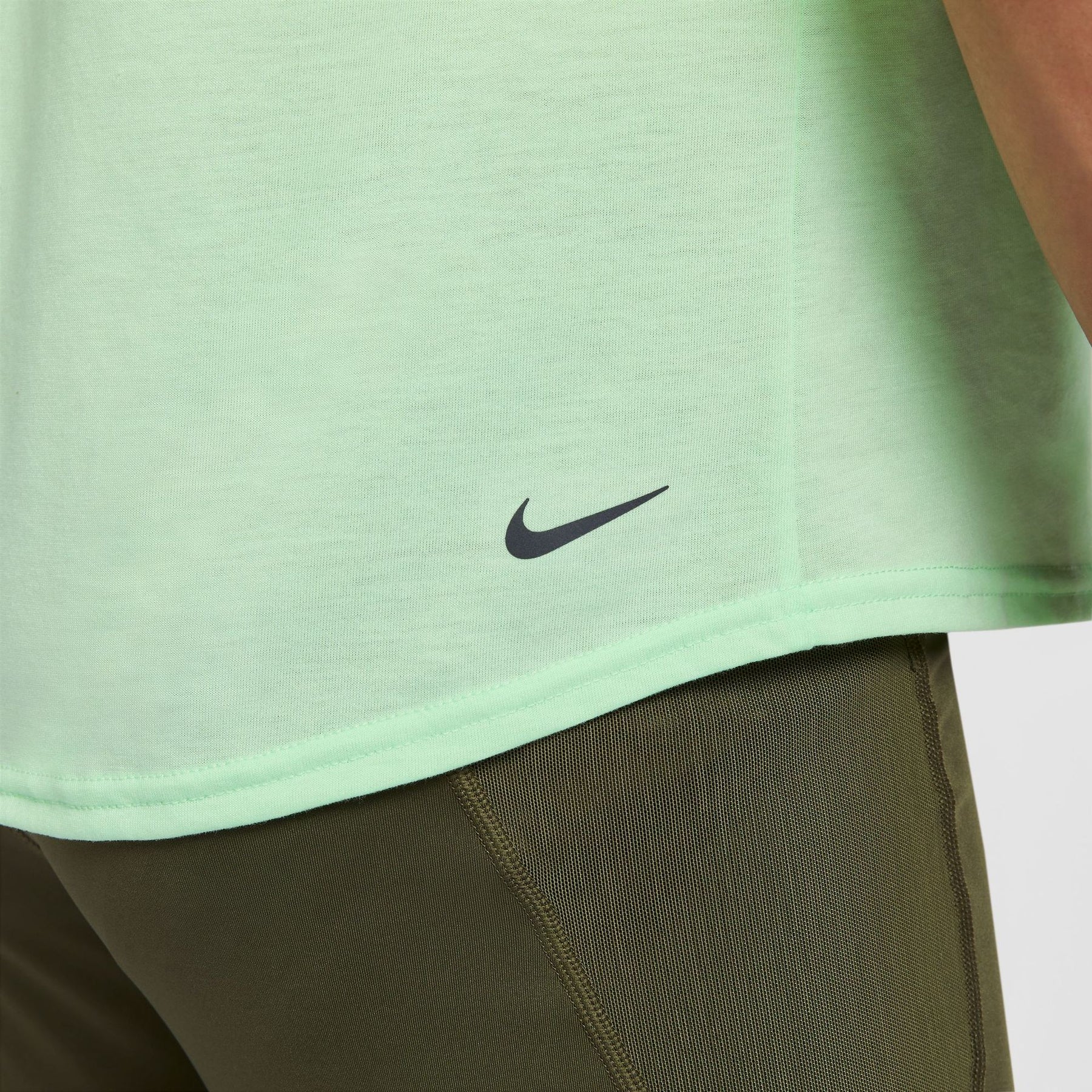 Áo Thể Thao Ba Lỗ Nam Nike As M Nk Df Solar Chase Slvls T