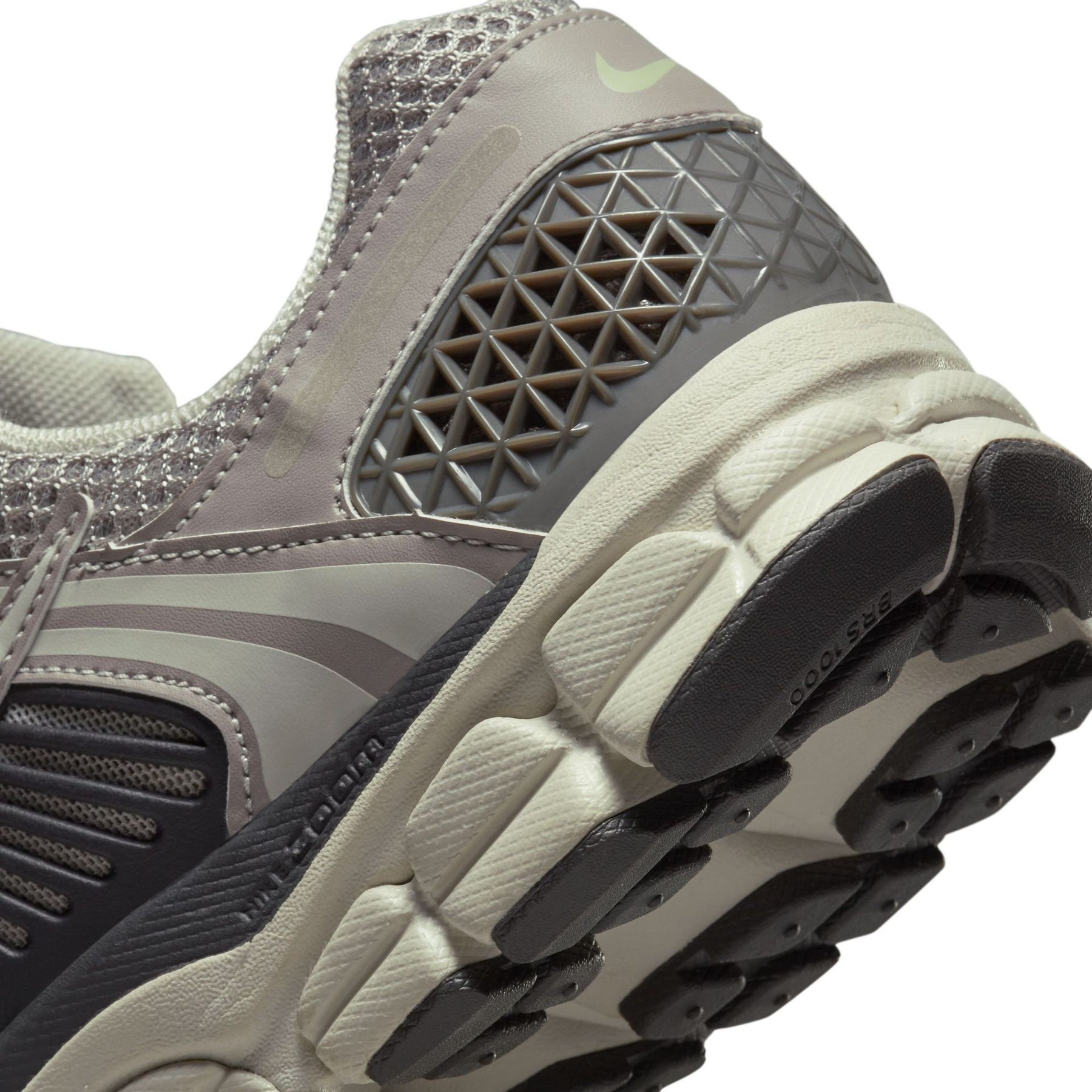Giày Thể Thao Thời Trang Nữ Nike W Nike Zoom Vomero 5