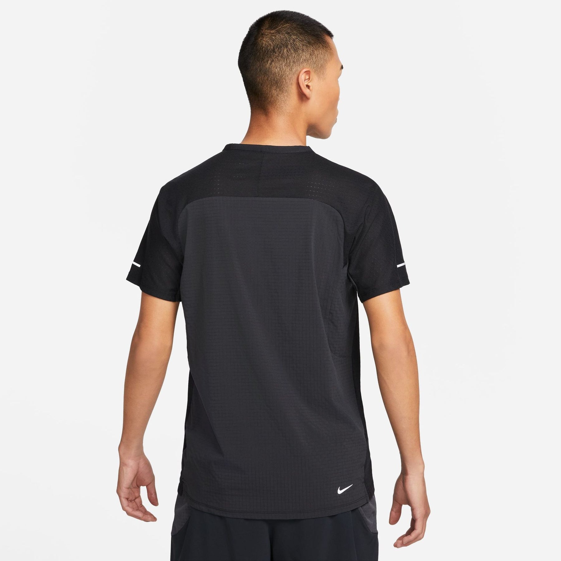 Áo Thể Thao Tay Ngắn Nam Nike As M Nk Df Solar Chase Ss Top