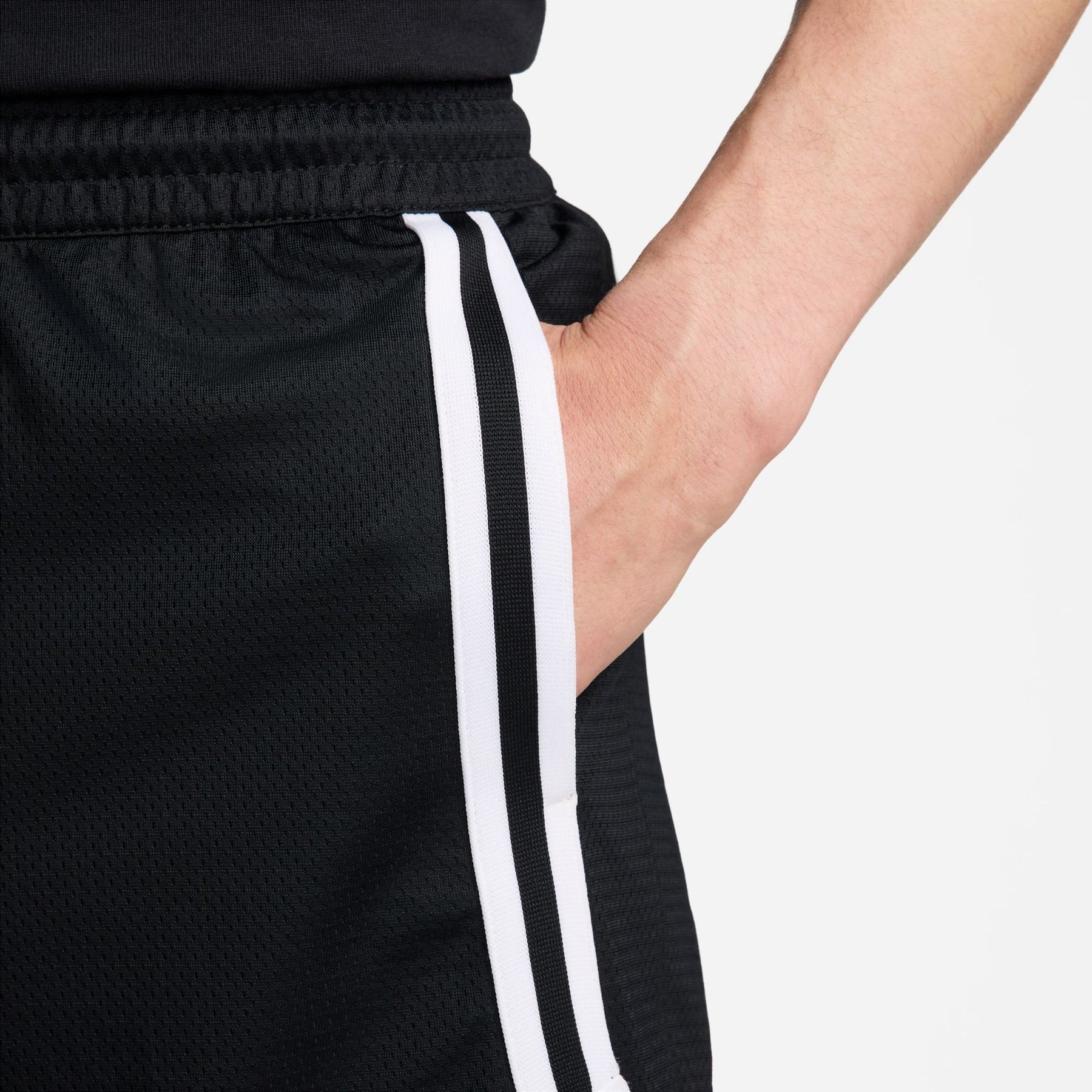 Quần Thể Thao Ngắn Nam Nike As M Nk Df Dna Crsovr 8In Ssnl