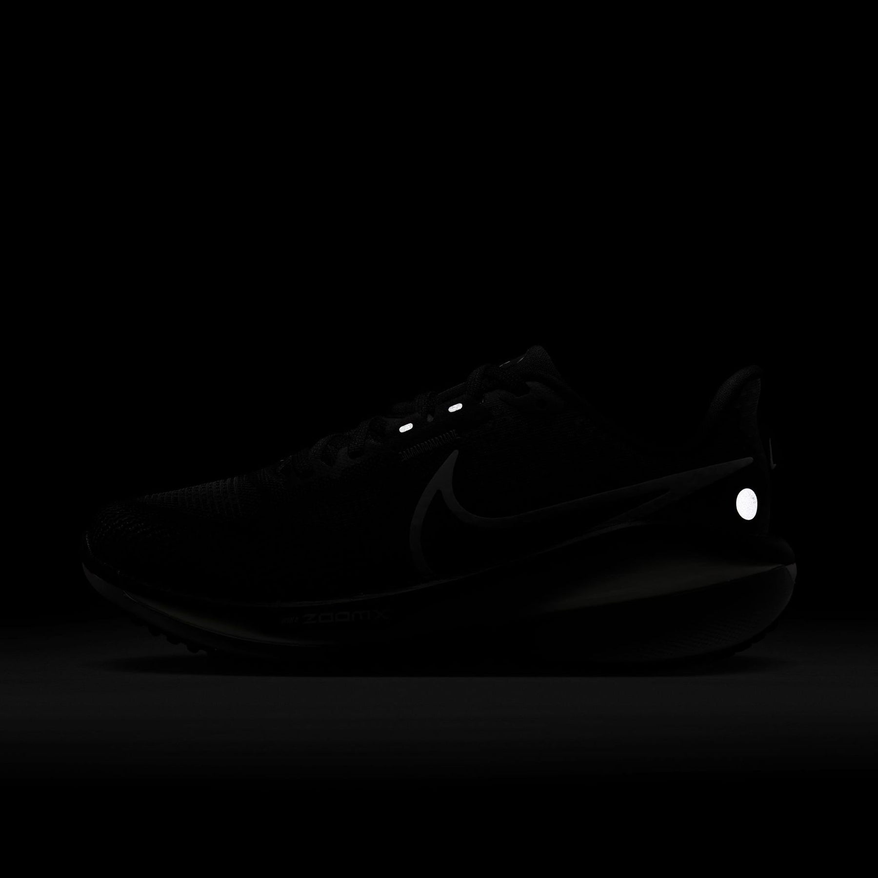 Giày Thể Thao Chạy Bộ Nữ Nike W Nike Vomero 17