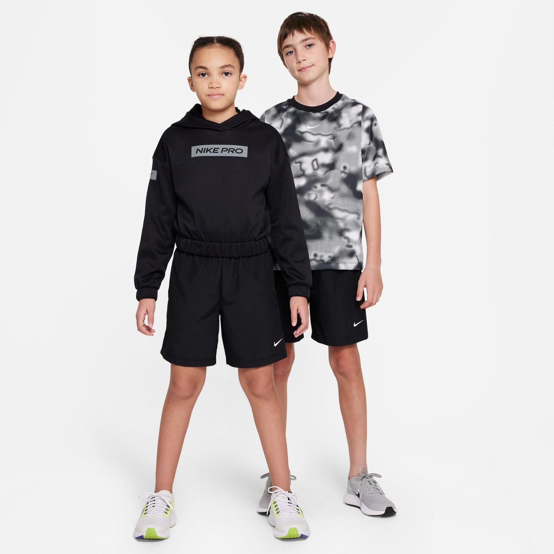 Quần Thể Thao Ngắn Trẻ Em Bé Trai Nike B Nk Df Multi Wvn Short