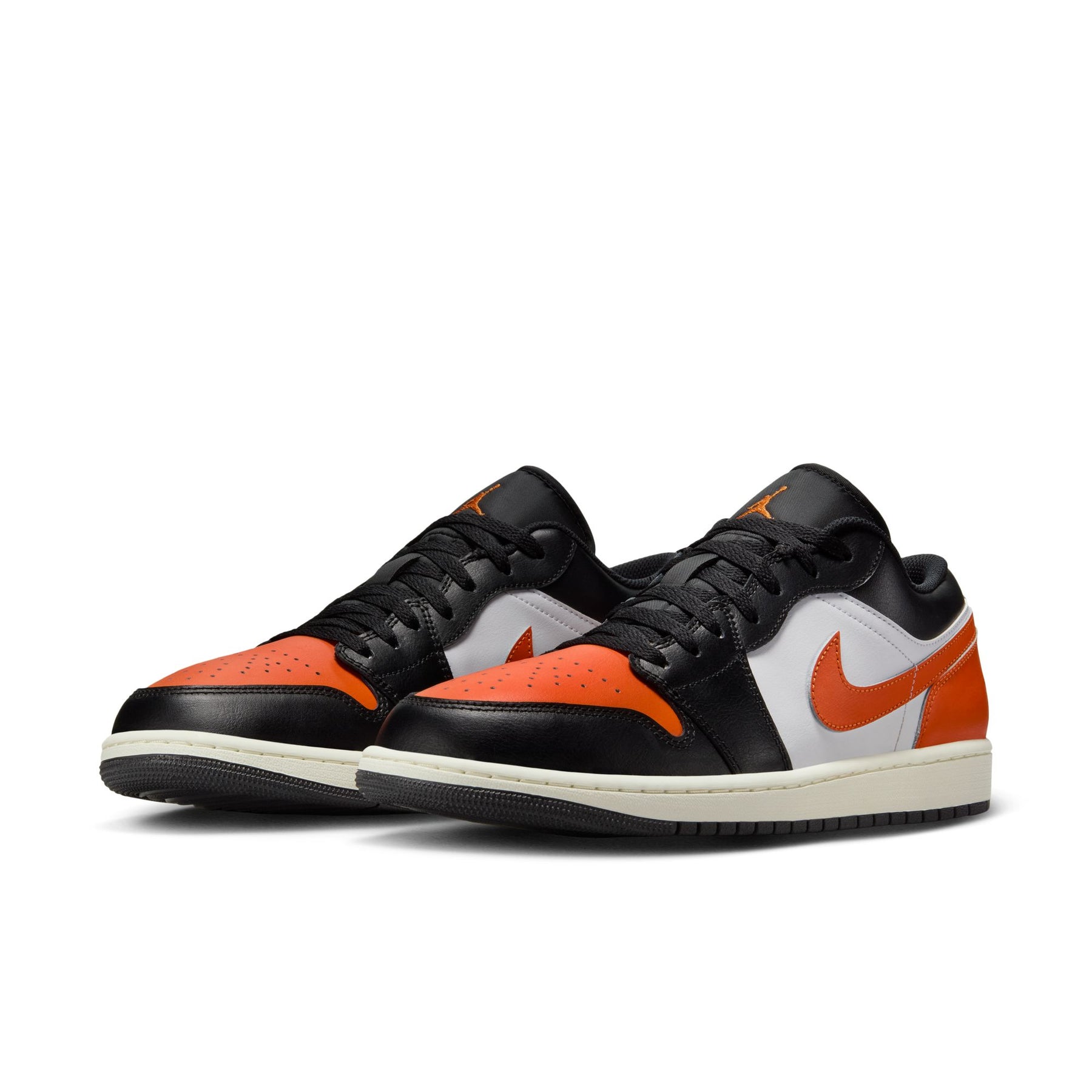 Giày Thể Thao Thời Trang Nam Nike Air Jordan 1 Low Bred Toe