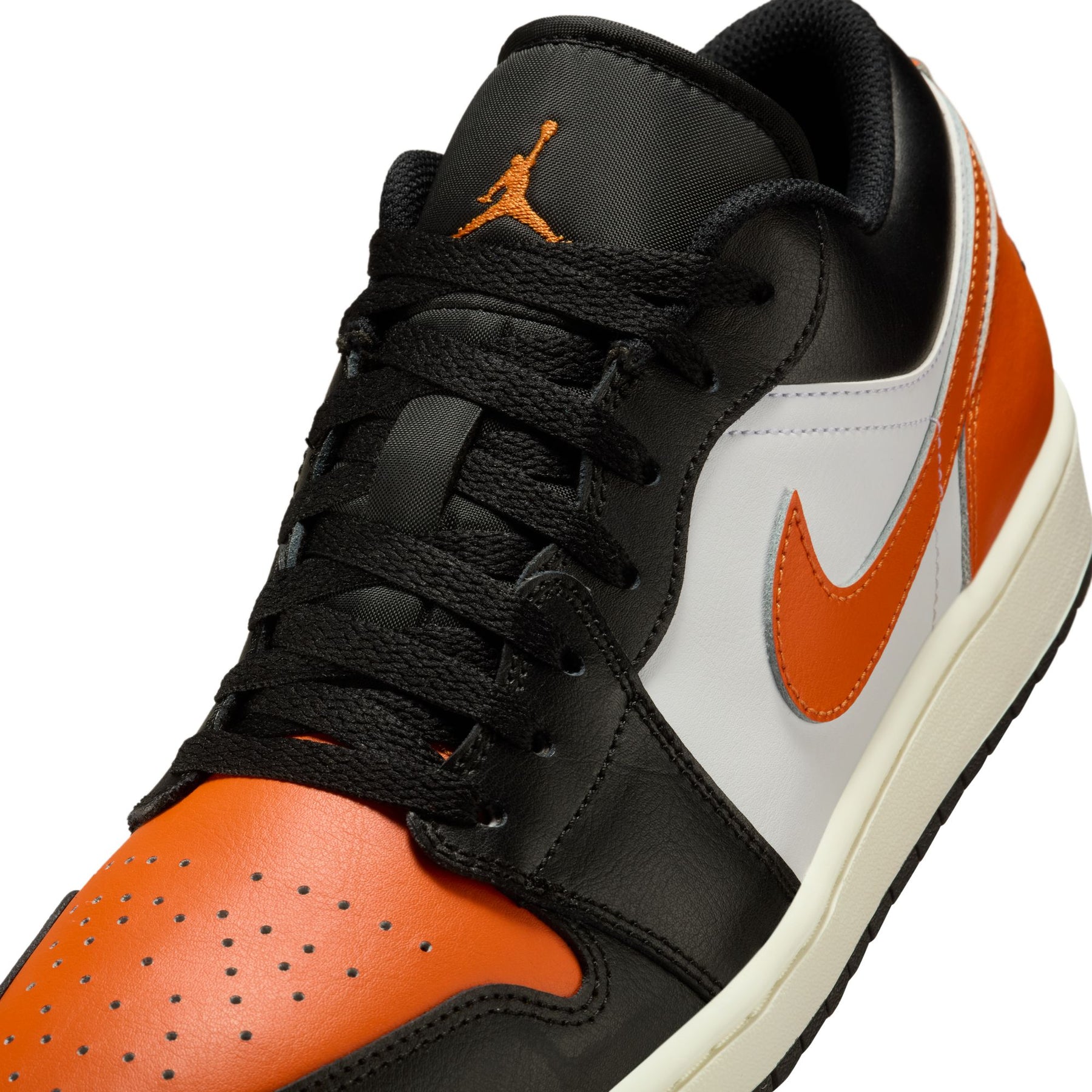 Giày Thể Thao Thời Trang Nam Nike Air Jordan 1 Low Bred Toe