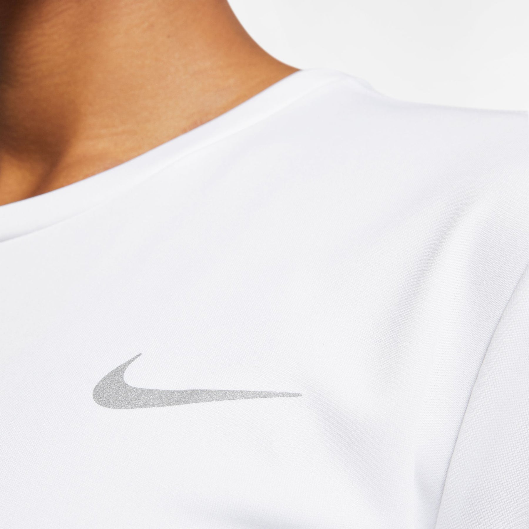 Áo Tay Ngắn Thể Thao nữ NIKE Miler