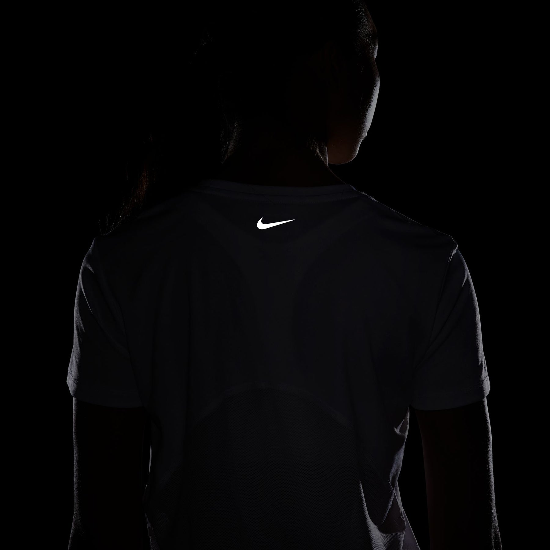 Áo Tay Ngắn Thể Thao nữ NIKE Miler