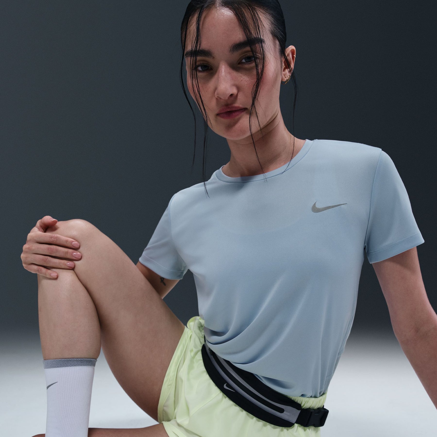 Áo Tay Ngắn Thể Thao nữ NIKE Miler