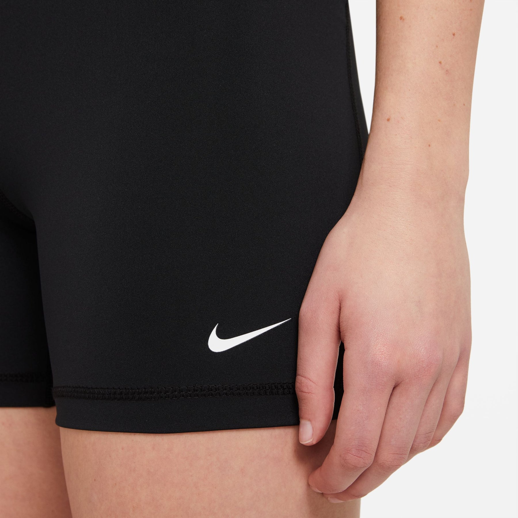Quần Ngắn Thể Thao Nữ Nike As W Np 365 Short 5In