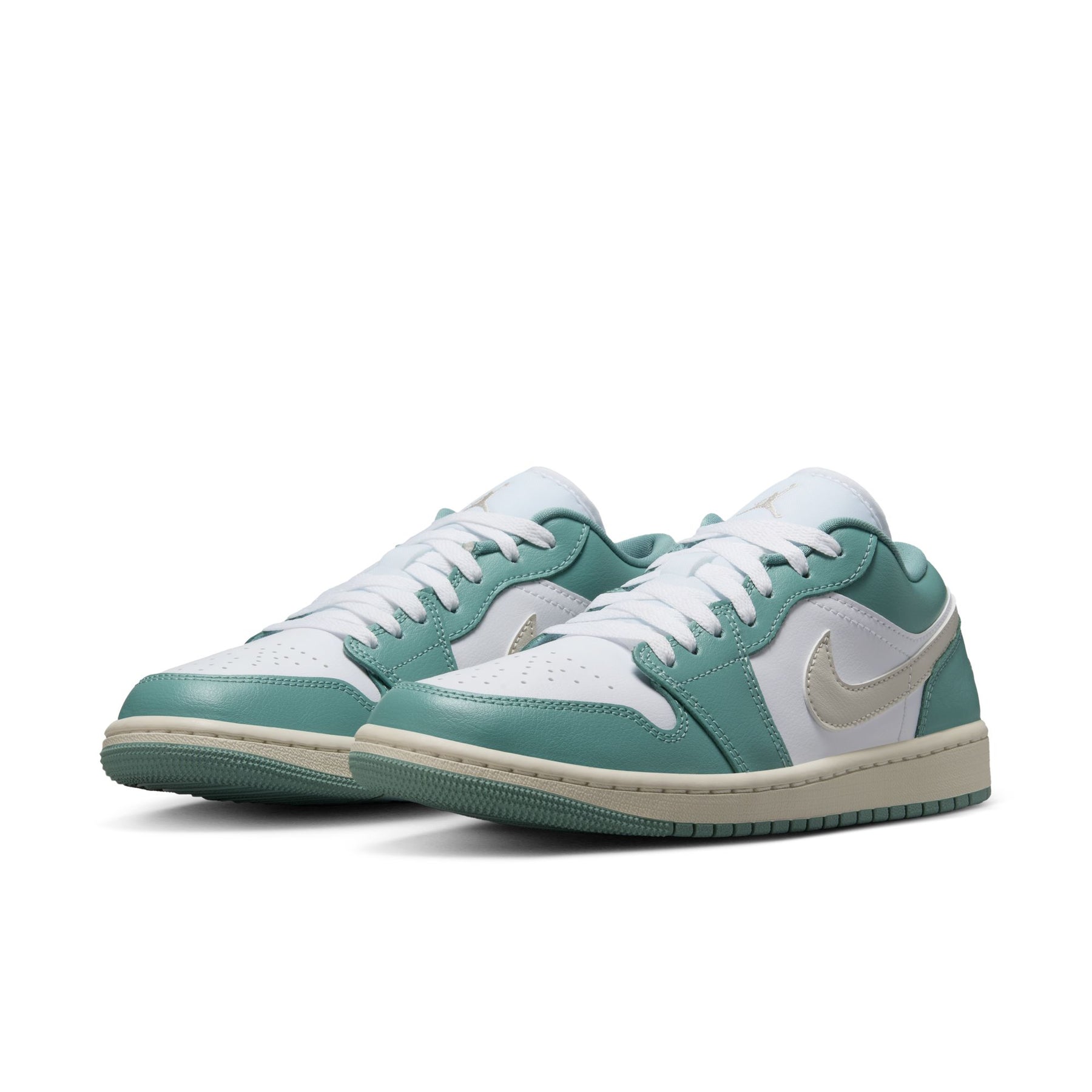 GIày Thể Thao Thời Trang Nữ Nike Wmns Air Jordan 1 Low