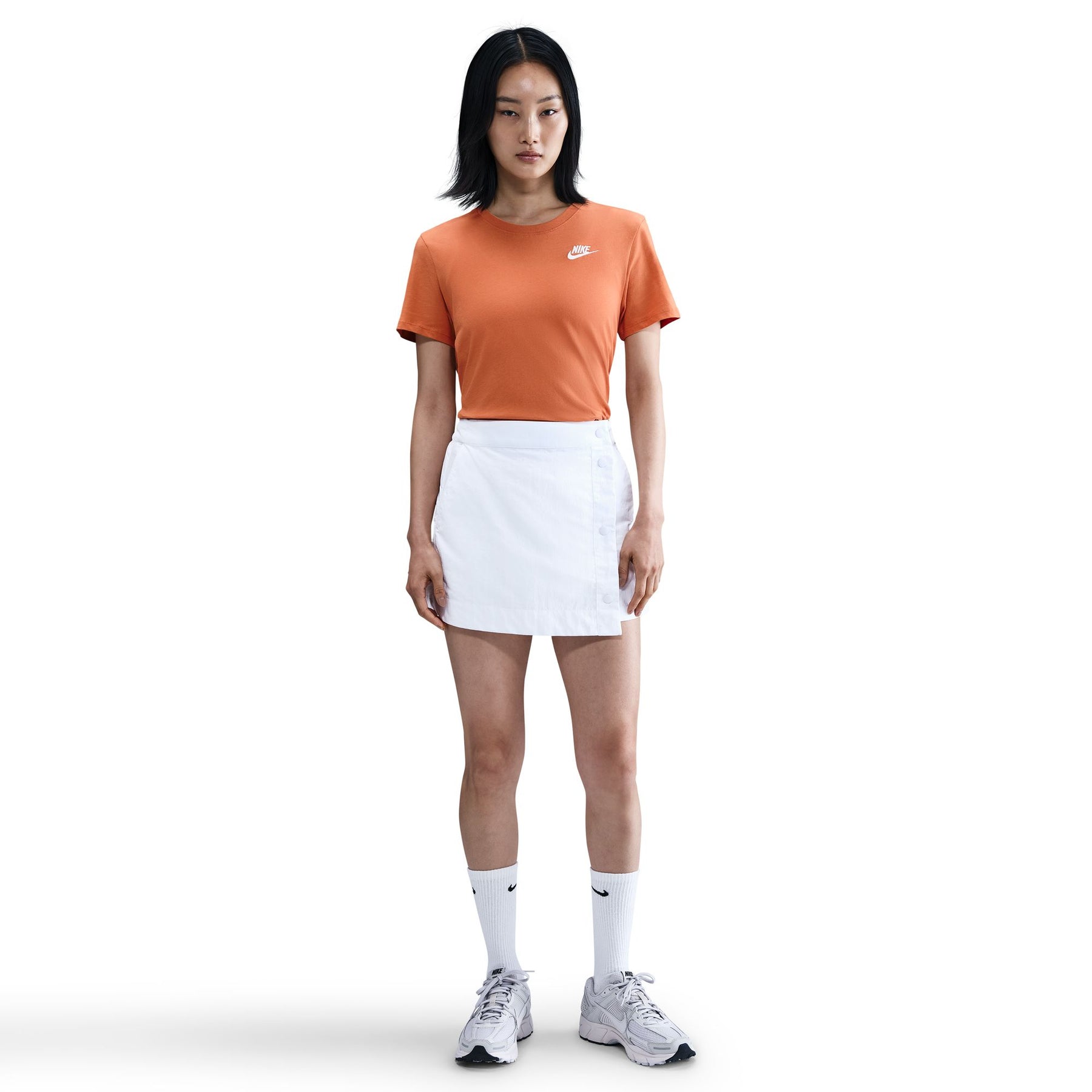 Áo Thể Thao Tay Ngắn Thời Trang Nữ Nike Club Essentials T-Shirt