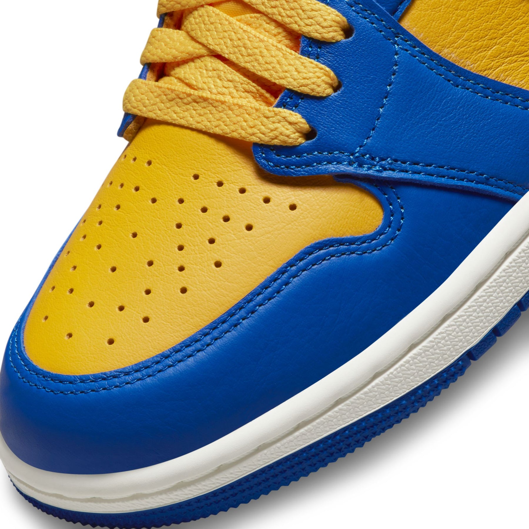 Giày Thể Thao Thời Trang Nữ Nike Air Jordan 1 High OG
