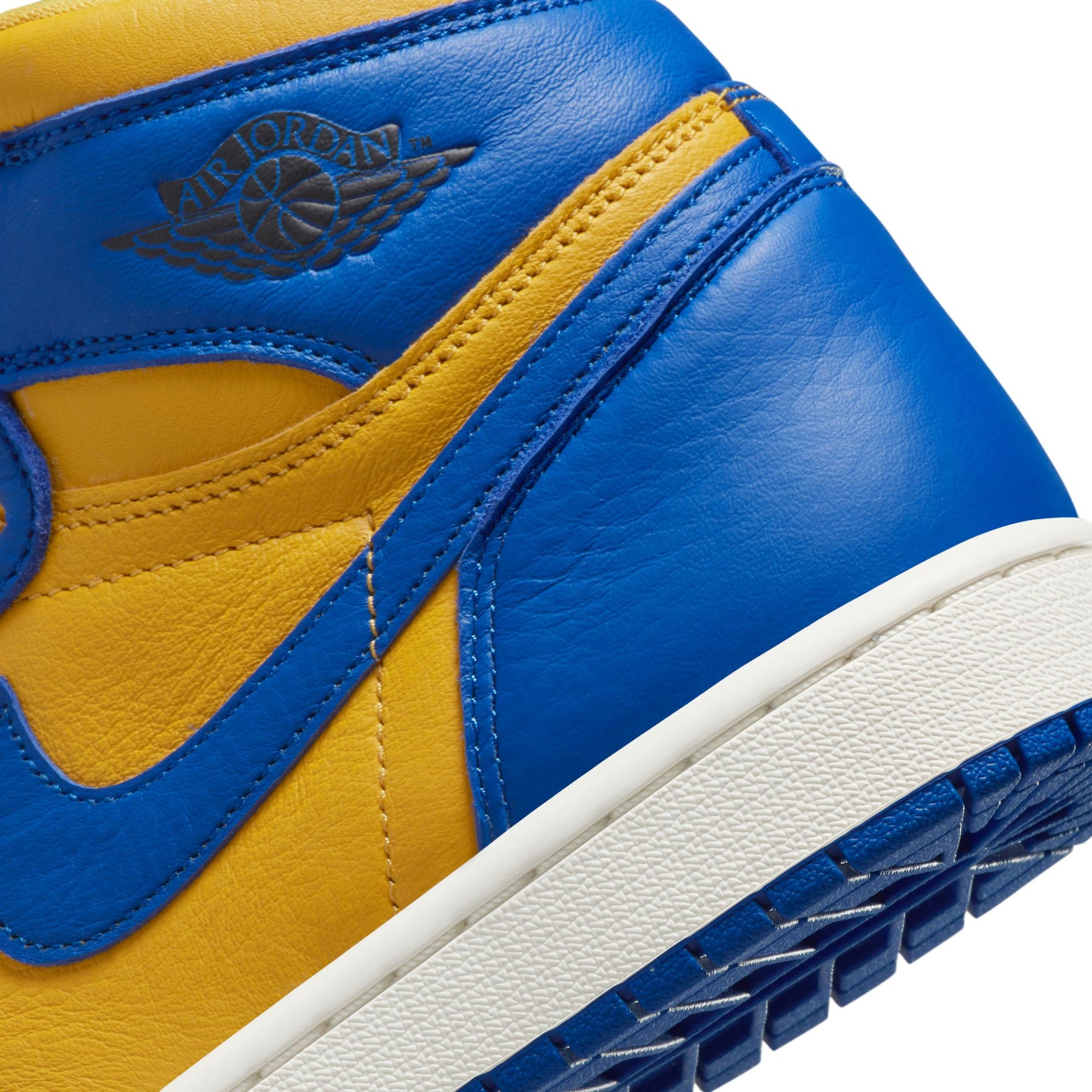 Giày Thể Thao Thời Trang Nữ Nike Air Jordan 1 High OG