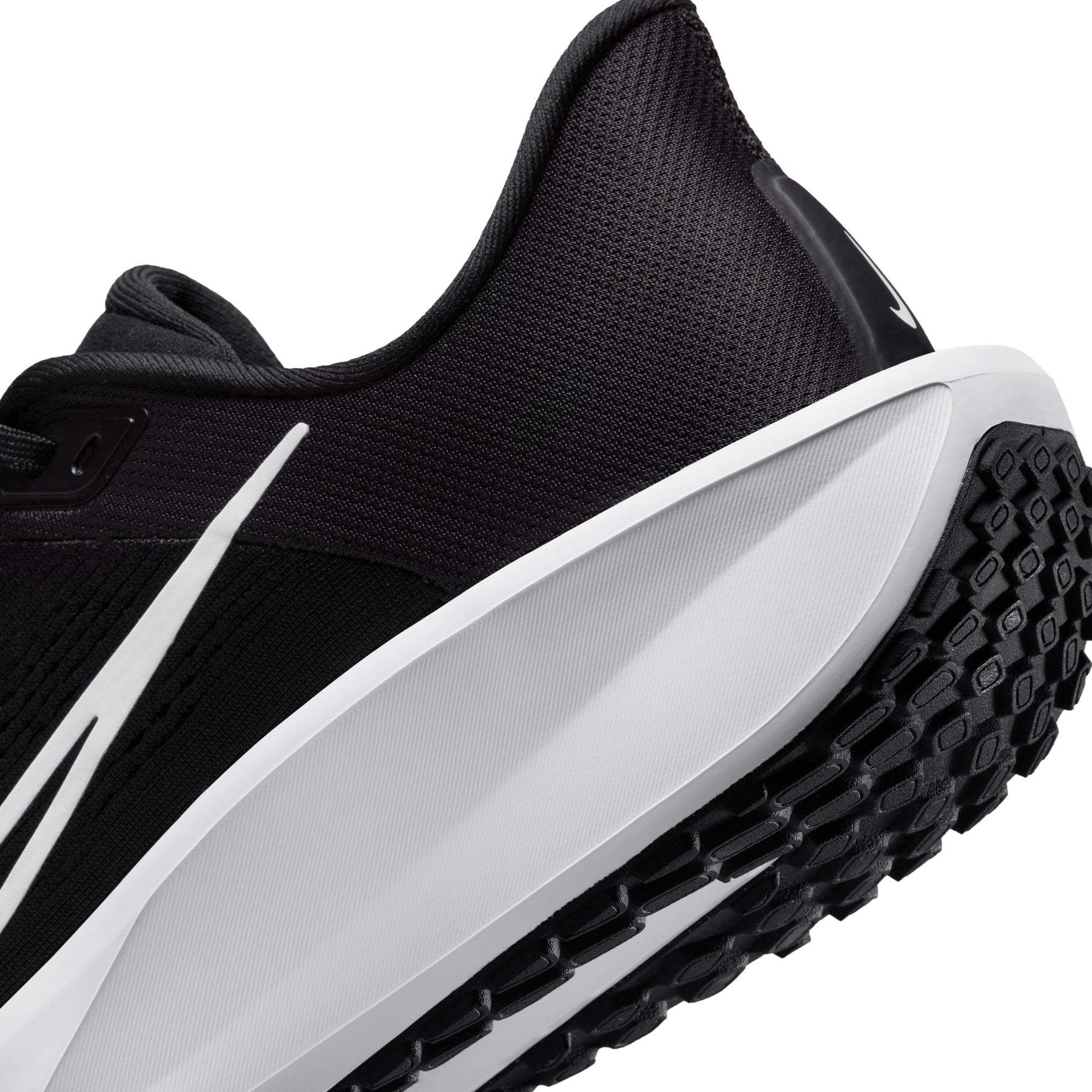 Giày Thể Thao chạy bộ Nam NIKE QUEST 6