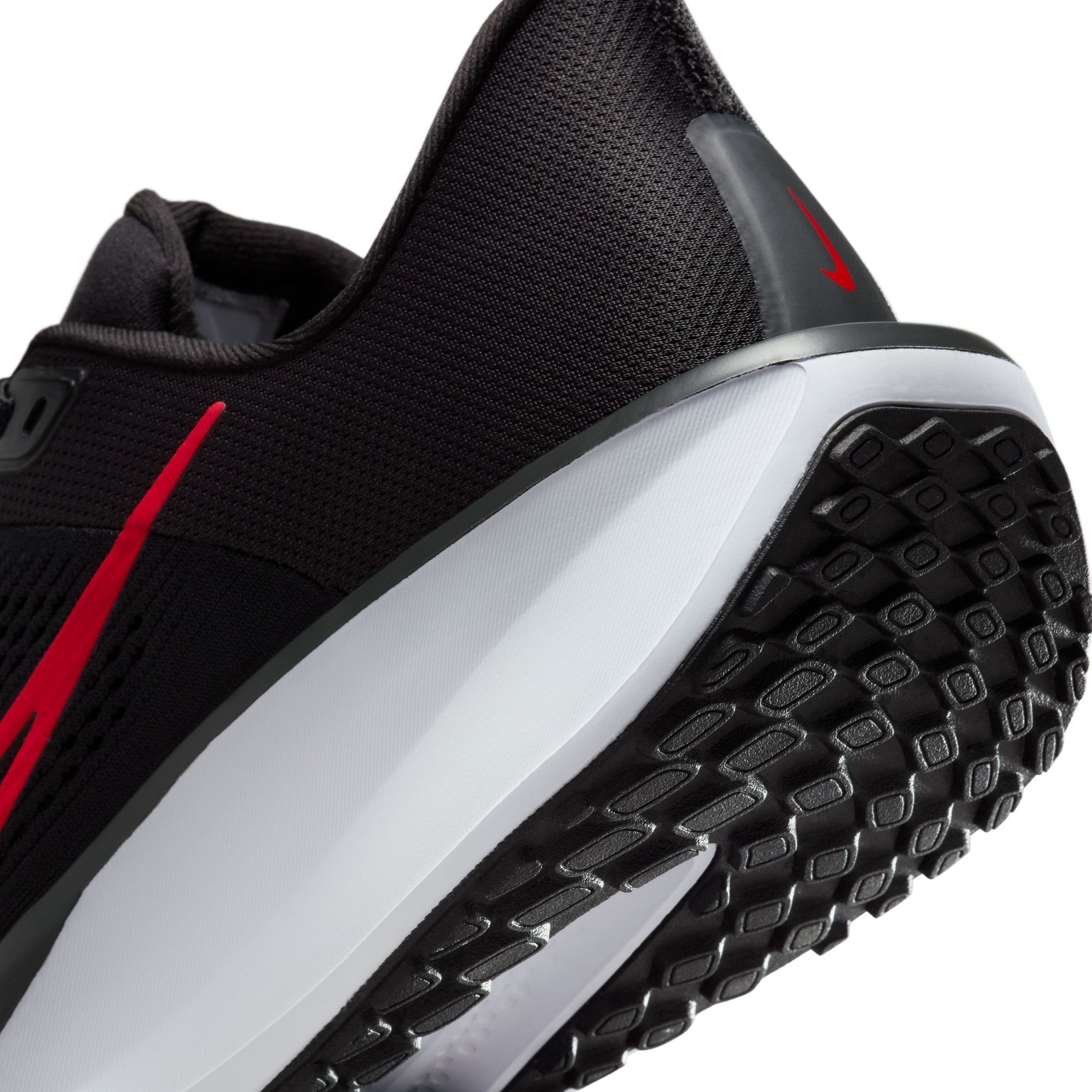 Giày Thể Thao chạy bộ Nam NIKE QUEST 6