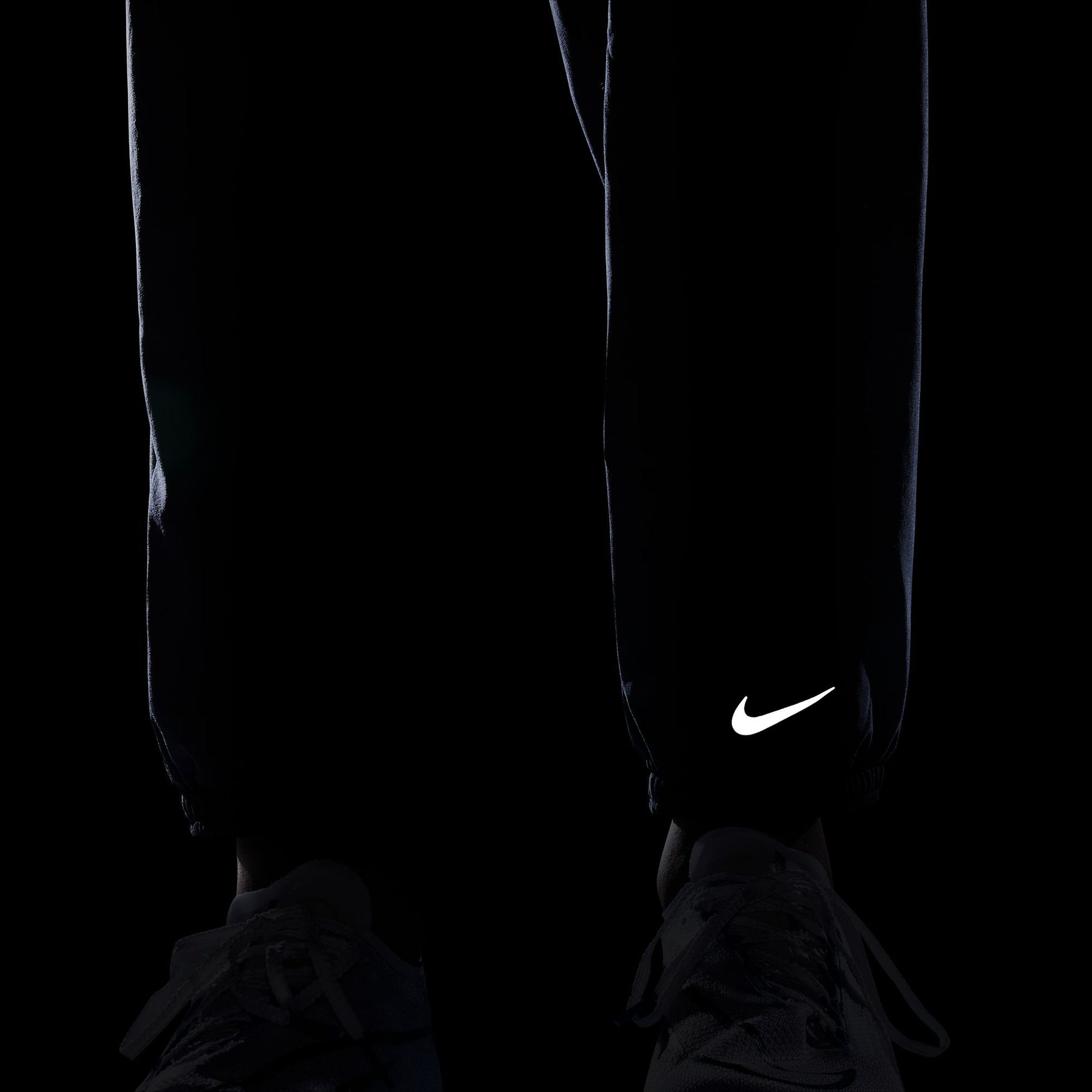 Quần Dài Thể Thao Tập Luyện Trẻ Em Bé Trai Nike B Nk Df Multi Pant Essntl