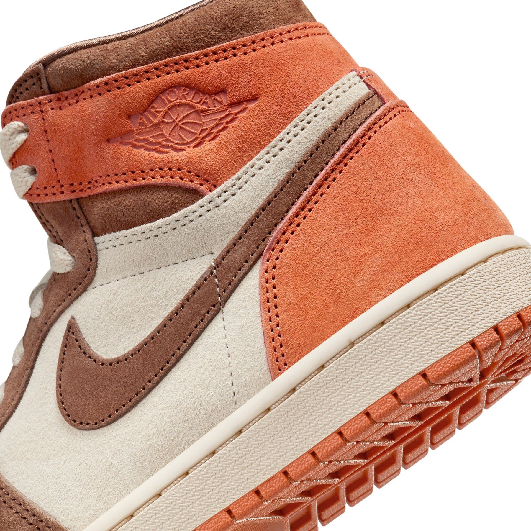 Giày Thể Thao Thời Trang Nike Nữ Air Jordan 1 Retro High OG