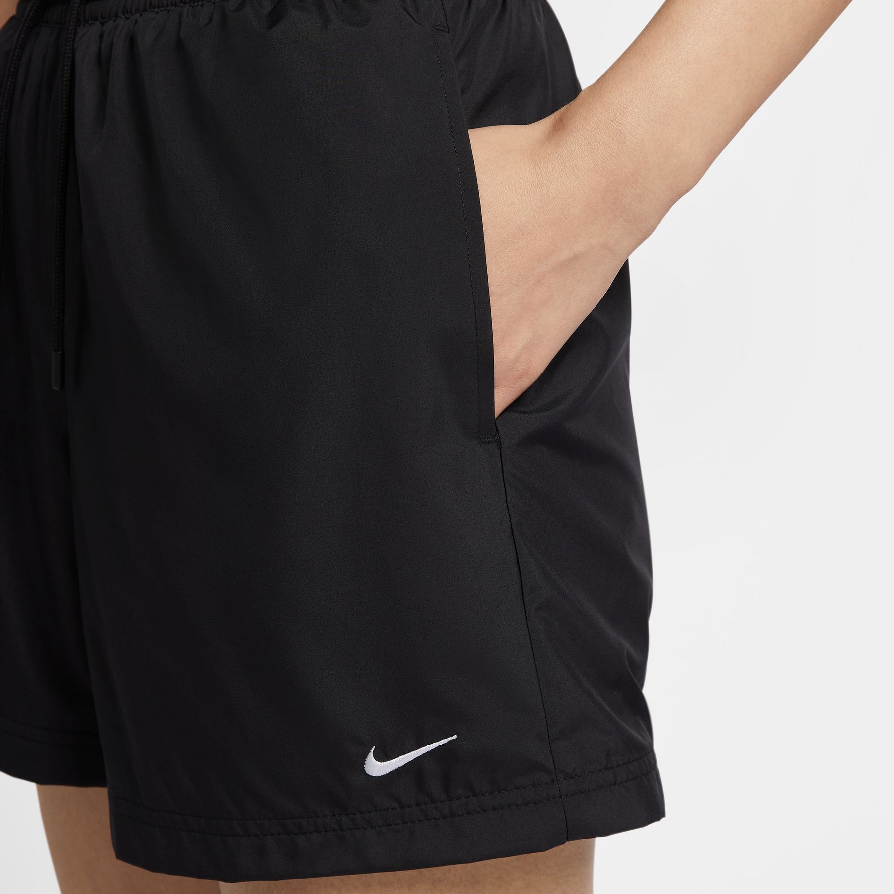 Quần Ngắn Thể Thao Thời Trang Nữ Nike As W Nsw Mr Essntl Wvn Short
