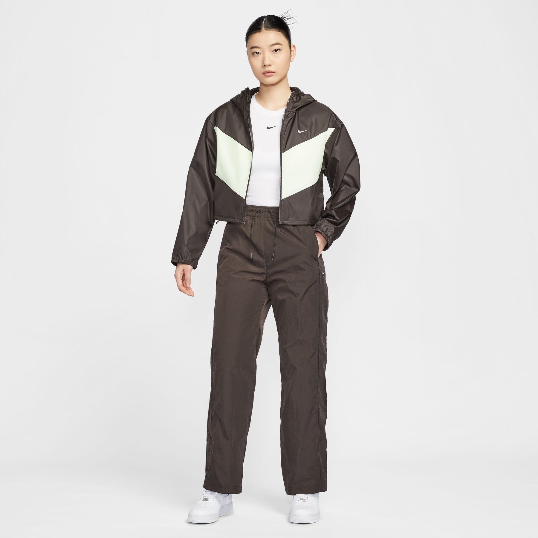 Quần Dài Thể Thao Thời Trang Nữ Nike As W Nsw Nk Wr Wvn Hr Oh P