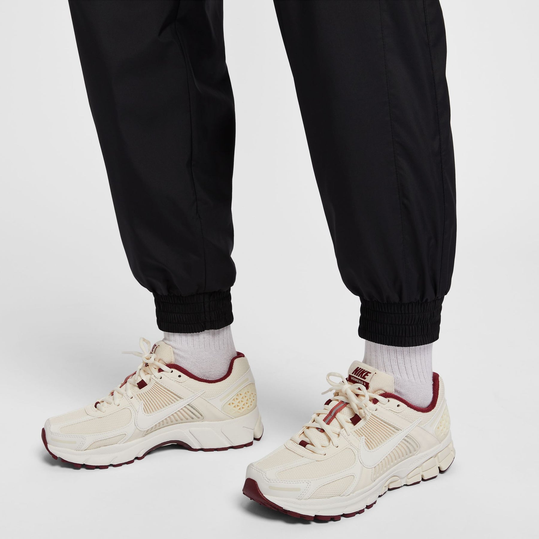Quần Dài Thể Thao Thời Trang Nữ Nike As W Nsw Otg Uv Essntl Wvn Mr
