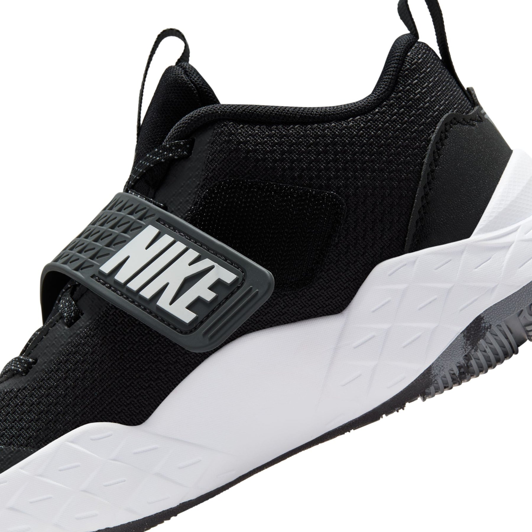 Giày Thể Thao Bóng Rổ Trẻ Em Nike Team Hustle D 12 (Gs)
