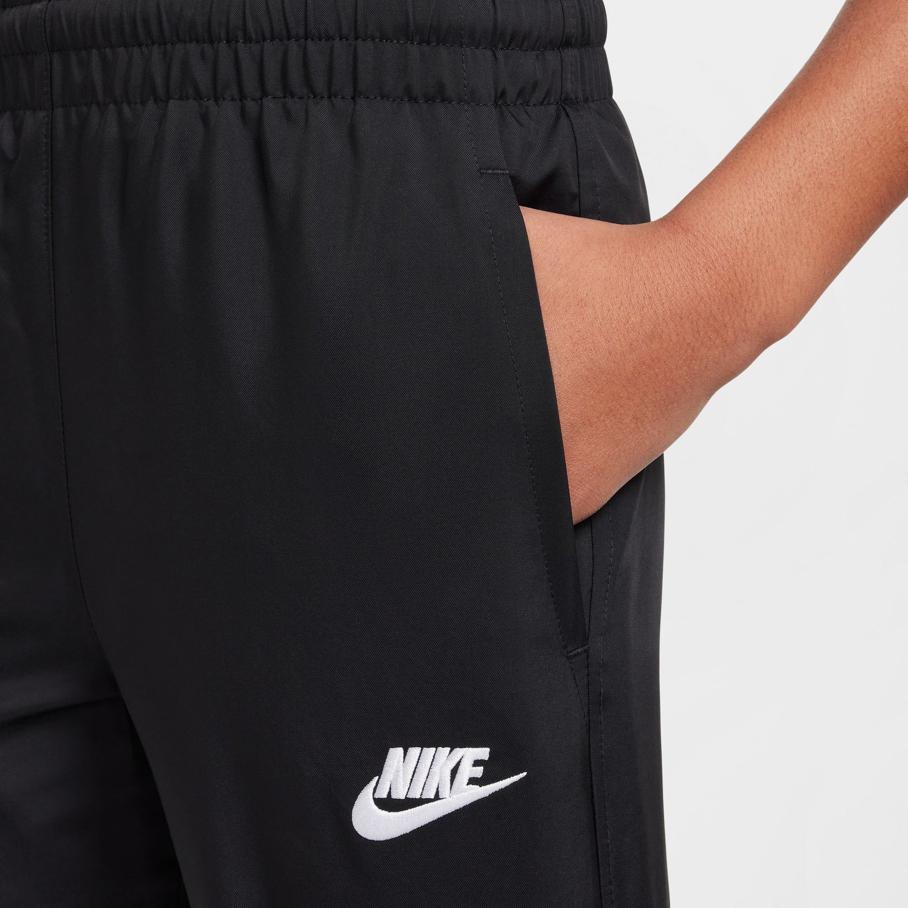 Quần Dài Thể Thao Thời Trang Trẻ Em Nike K Nsw Club Wvn Jggr Lbr