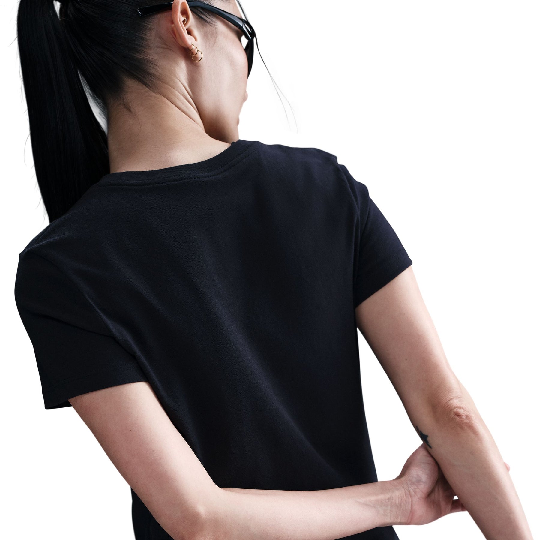 Áo Tay Ngắn Thể Thao Thời Trang Nữ Nike As W Nsw Club Ss Tee Grx