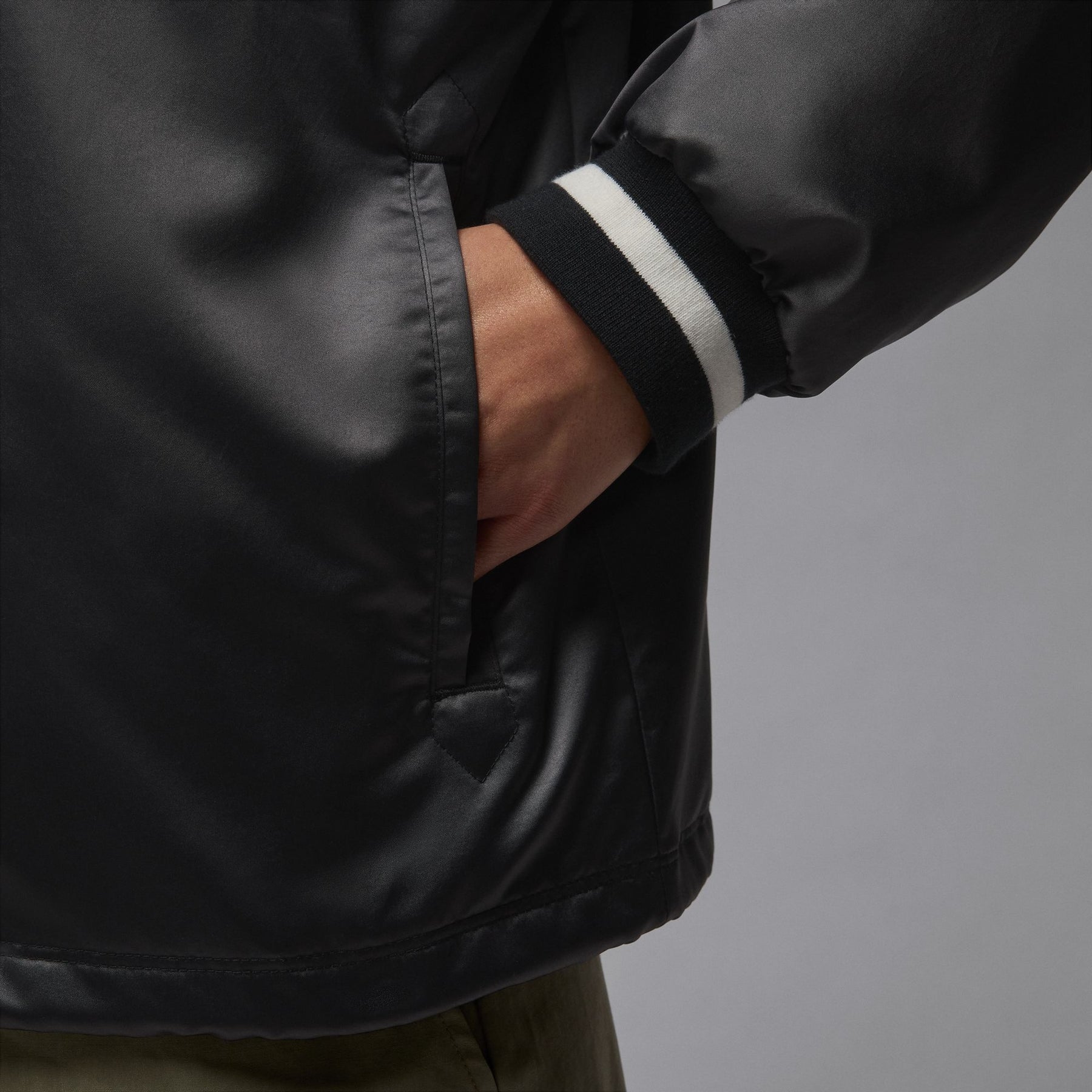 Áo Khoác Thể Thao Thời Trang Nữ Nike W J Brk Coach Jkt Ltwt