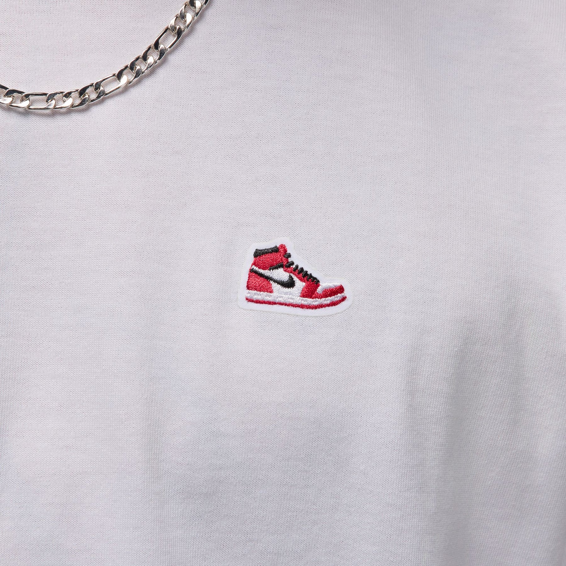 Áo Tay Ngắn Thể Thao Bóng Rổ Nam Nike M J Brnd Br Snkr Pch Ss Crw