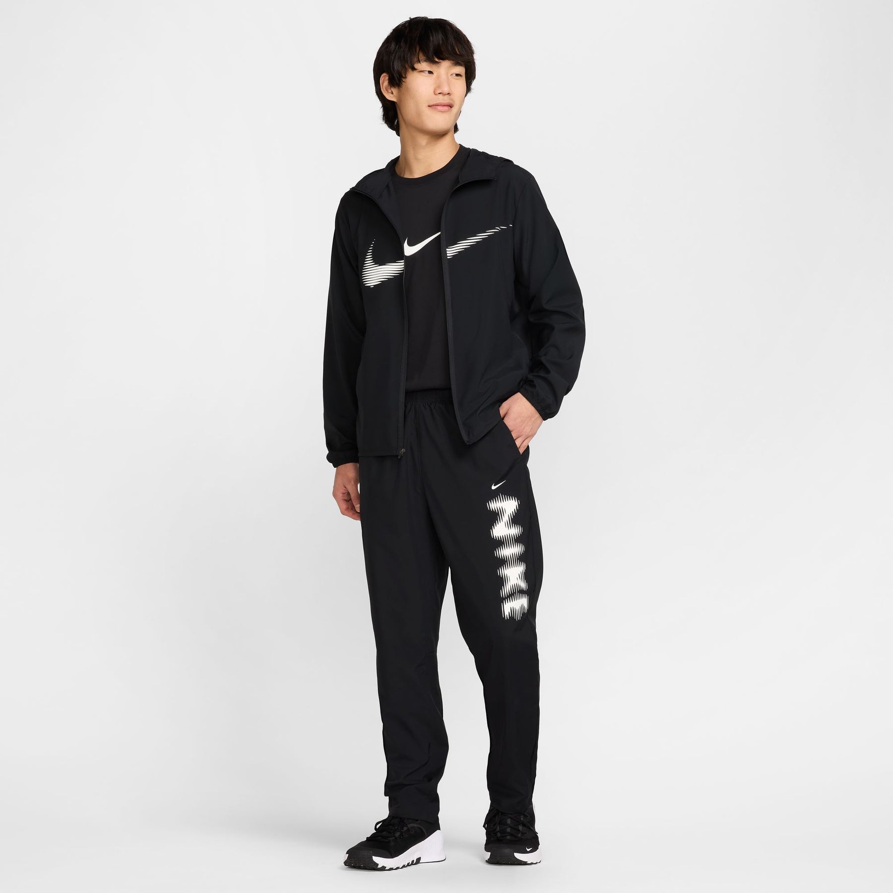 Áo Khoác Thể Thao Tập Luyện Nam Nike As M Nk Df Form Hd Jkt Swoosh