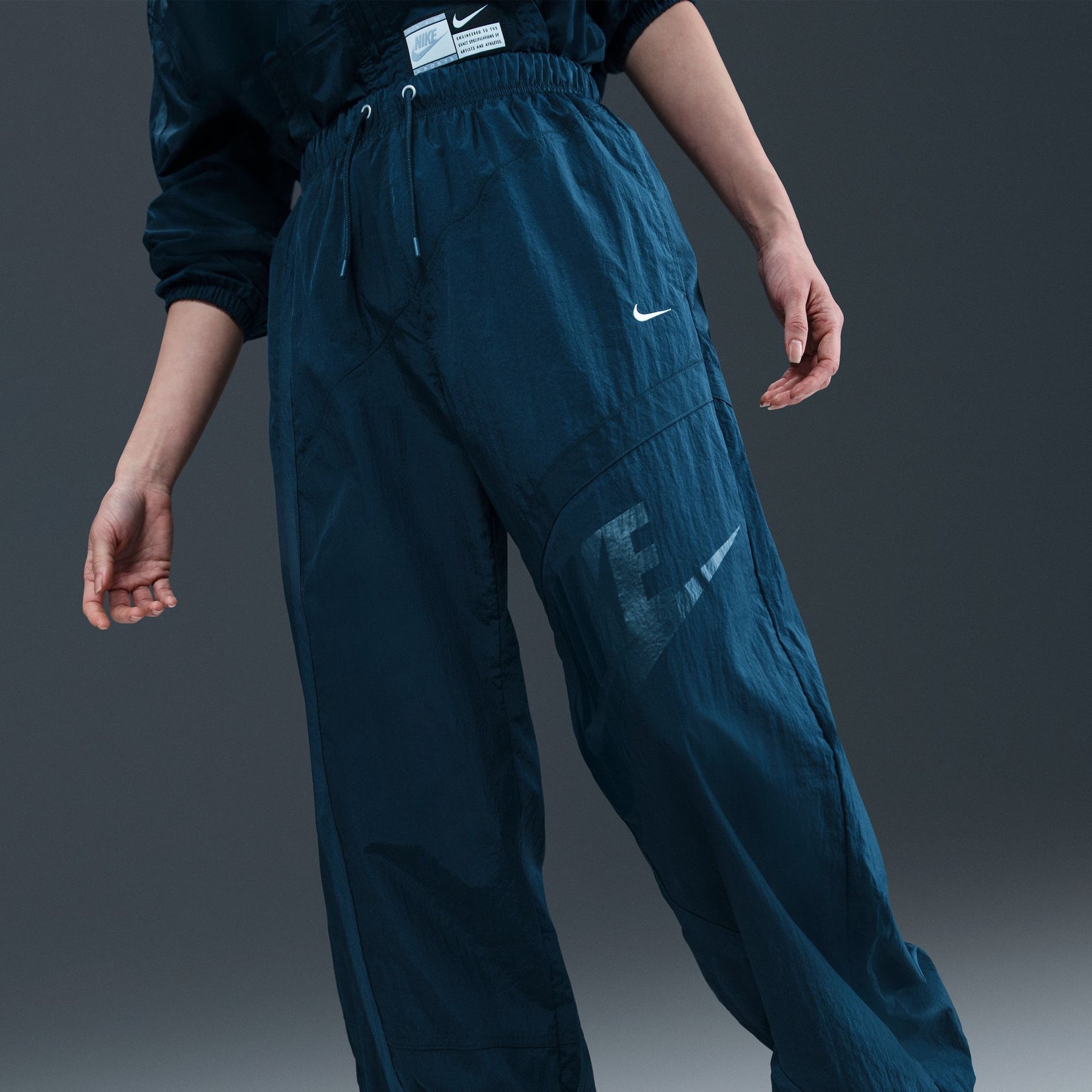 Quần Dài Thể Thao Thời Trang Nữ Nike As W Nsw Street Wvn Oh Pant