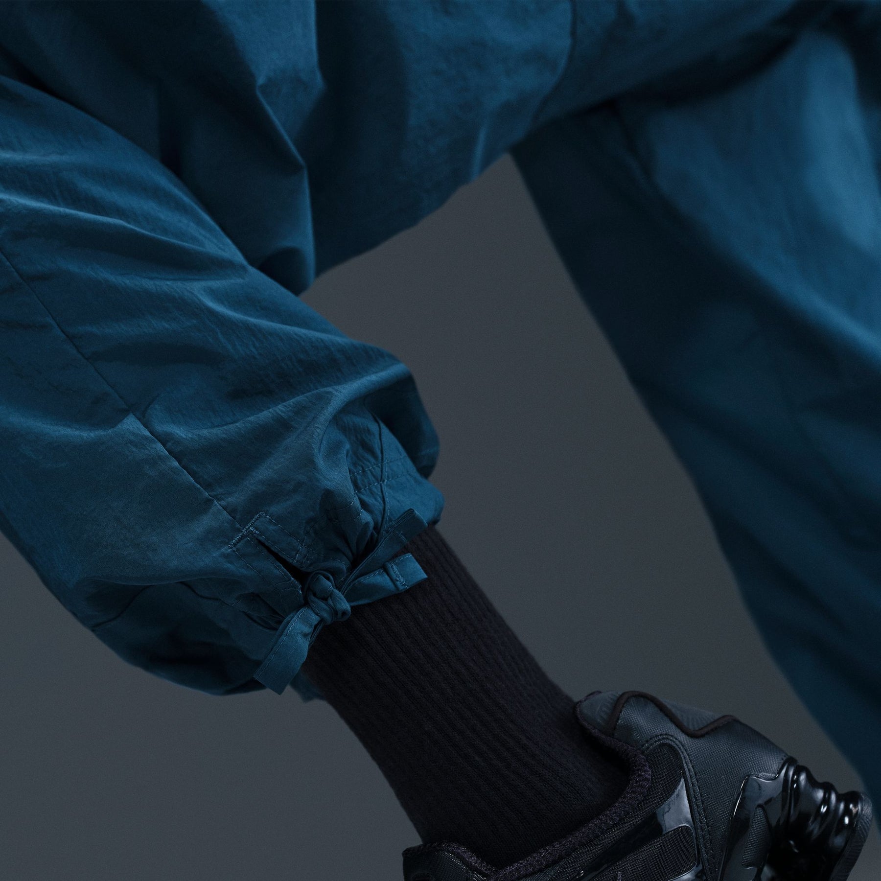 Quần Dài Thể Thao Thời Trang Nữ Nike As W Nsw Street Wvn Oh Pant