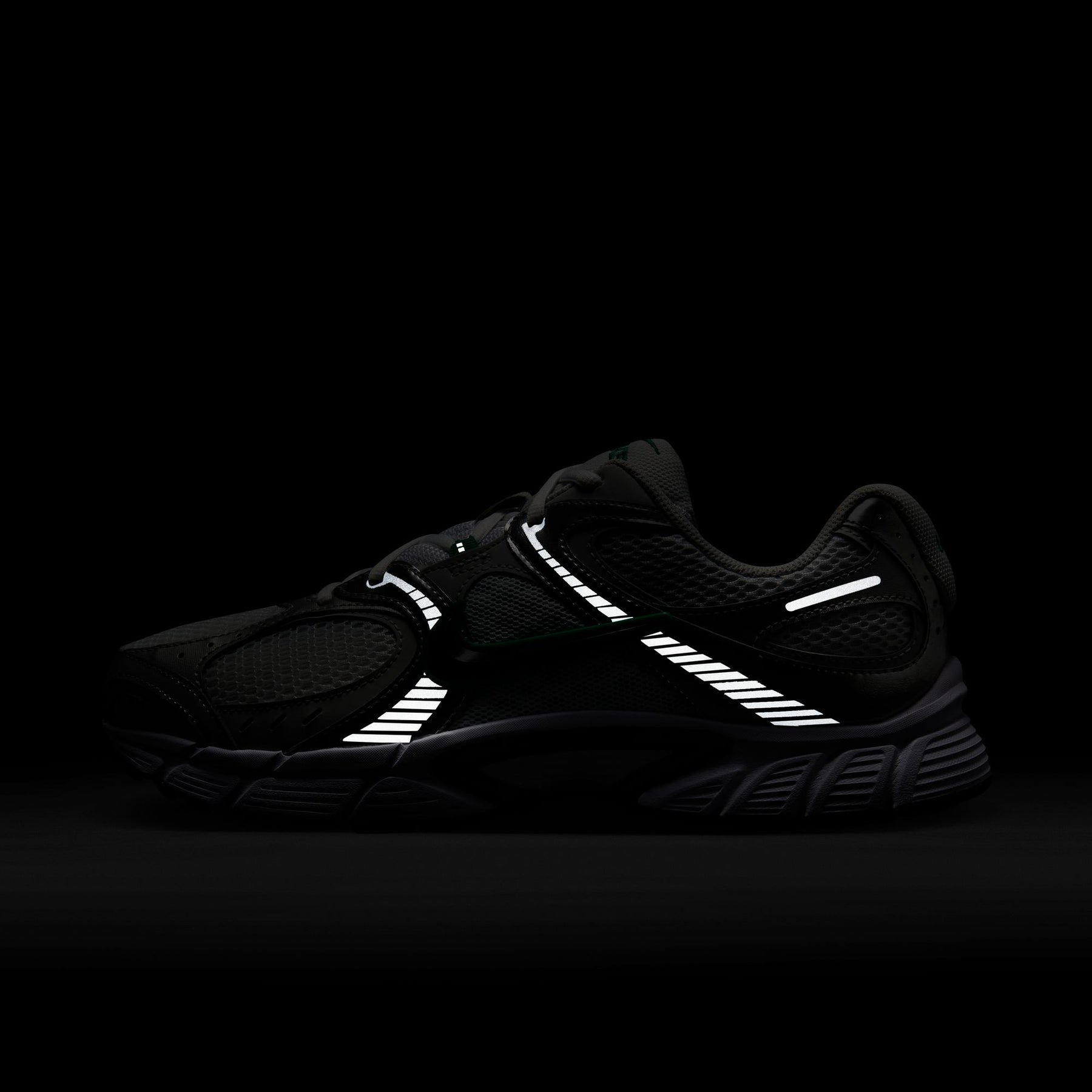 Giày Thể Thao Thời Trang Nam Nike V5 Rnr