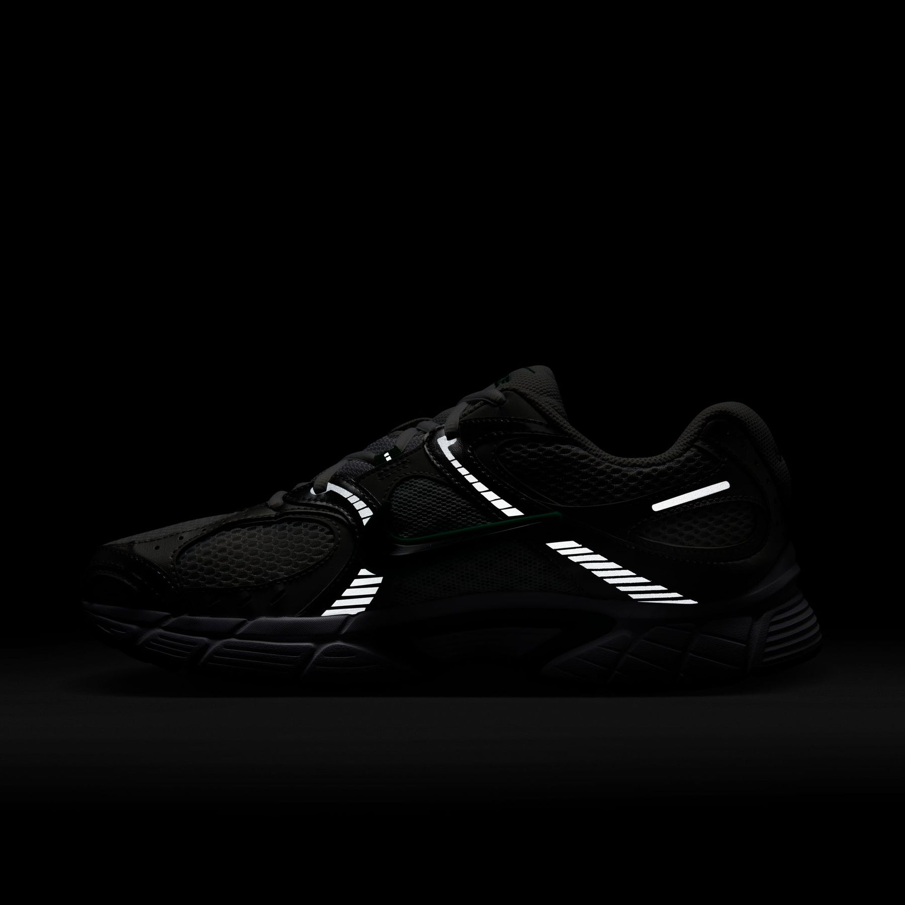 Giày Thể Thao Thời Trang Nam Nike V5 Rnr