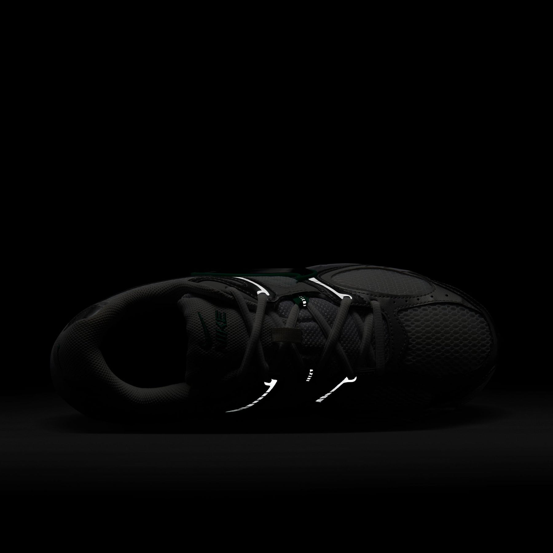 Giày Thể Thao Thời Trang Nam Nike V5 Rnr