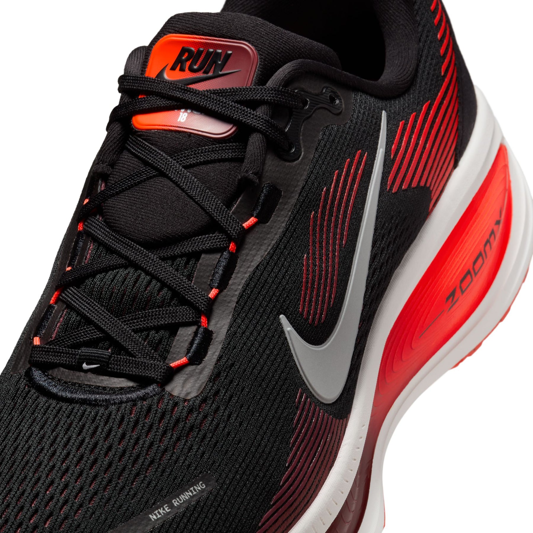 Giày Thể Thao Chạy Bộ Nam Nike Vomero 18