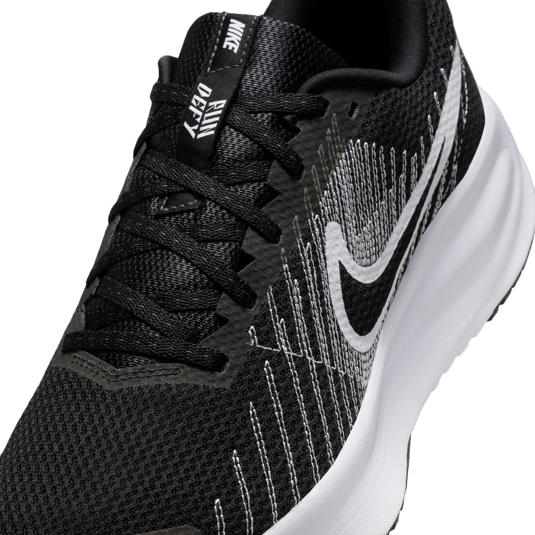 Giày Thể Thao Chạy Bộ Nam Nike Run Defy