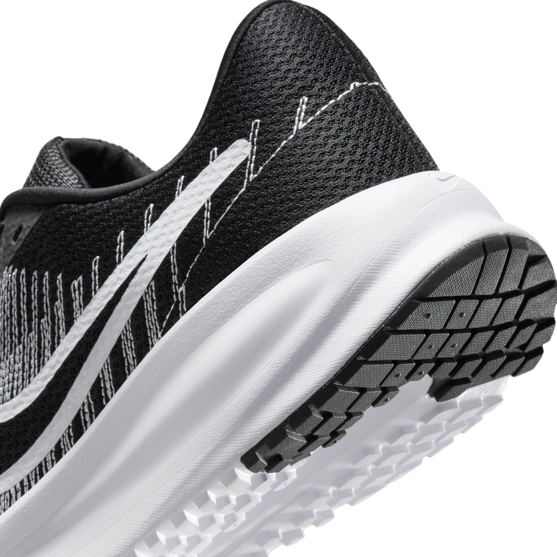 Giày Thể Thao Chạy Bộ Nam Nike Run Defy