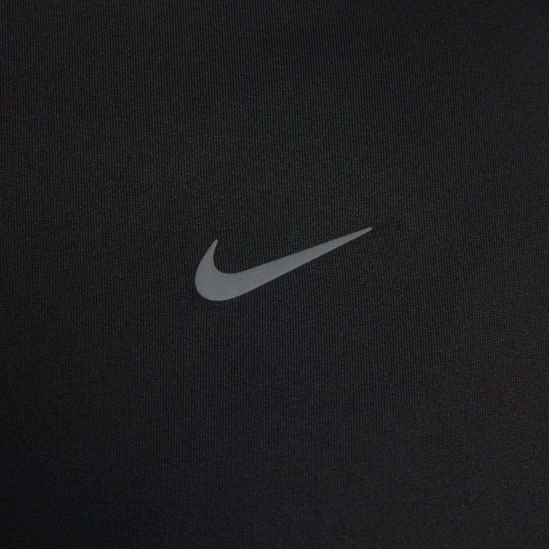 Áo Tay Dài Thể Thao Chạy Bộ Nữ Nike As W Nk Swift Df Uv Hz Top