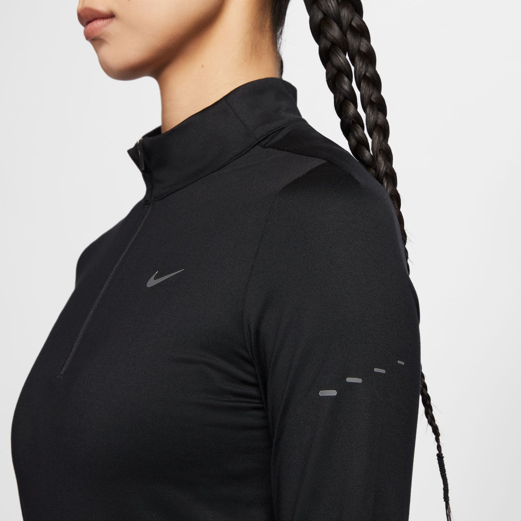 Áo Tay Dài Thể Thao Chạy Bộ Nữ Nike As W Nk Swift Df Uv Hz Top