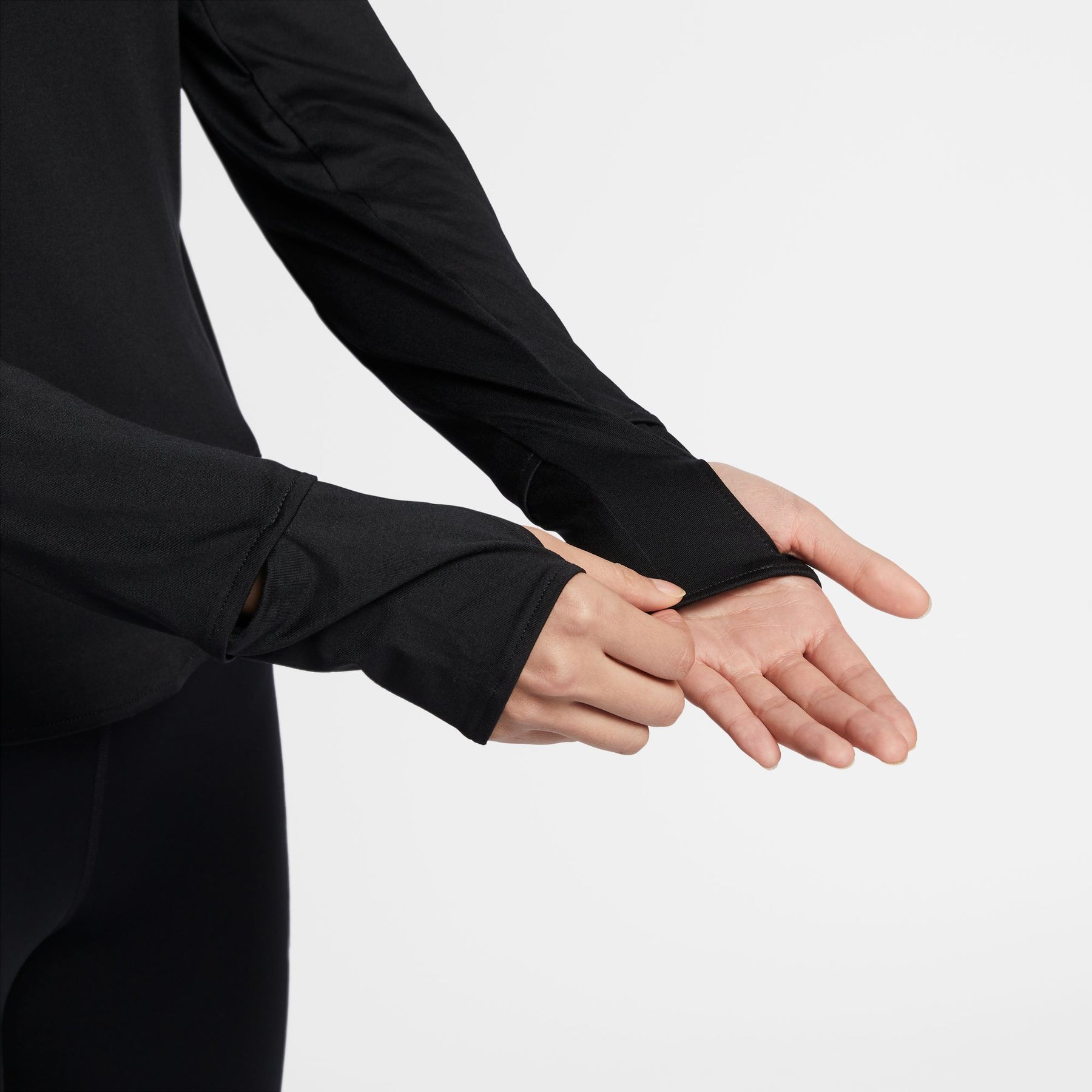 Áo Tay Dài Thể Thao Chạy Bộ Nữ Nike As W Nk Swift Df Uv Hz Top