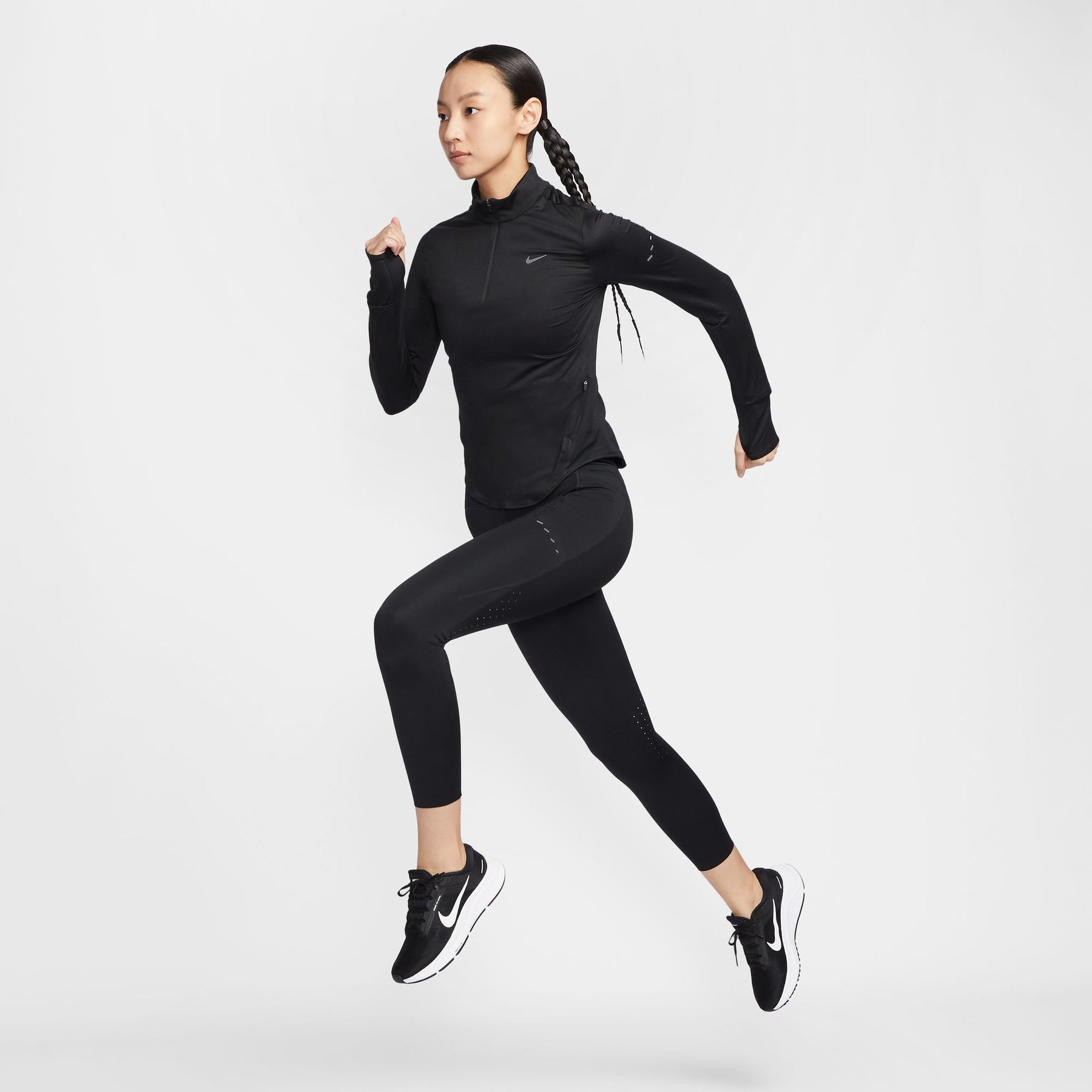 Áo Tay Dài Thể Thao Chạy Bộ Nữ Nike As W Nk Swift Df Uv Hz Top