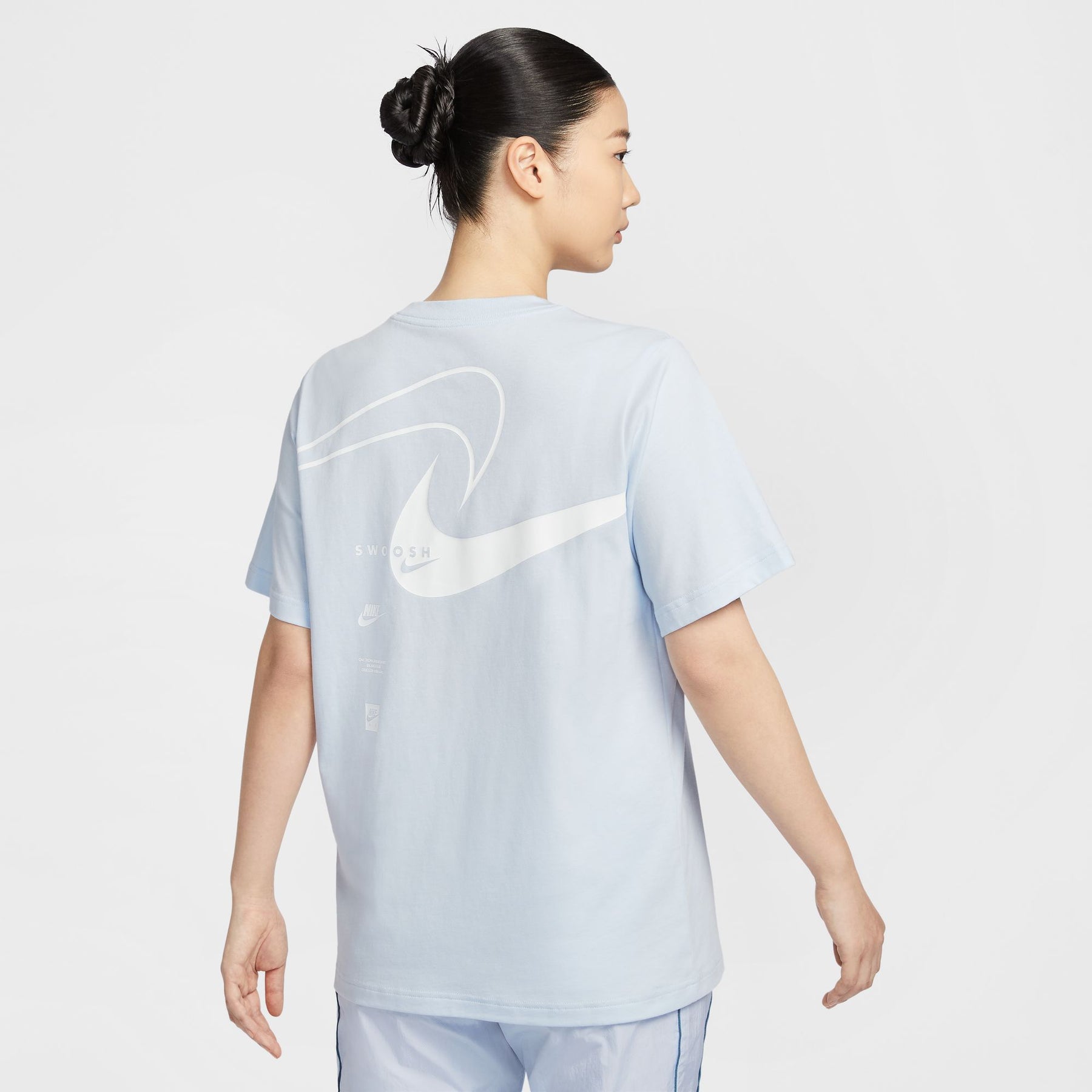 Áo Tay Ngắn Thể Thao Thời Trang Nữ Nike As W Nsw Club Ss Tee Oc Swoosh