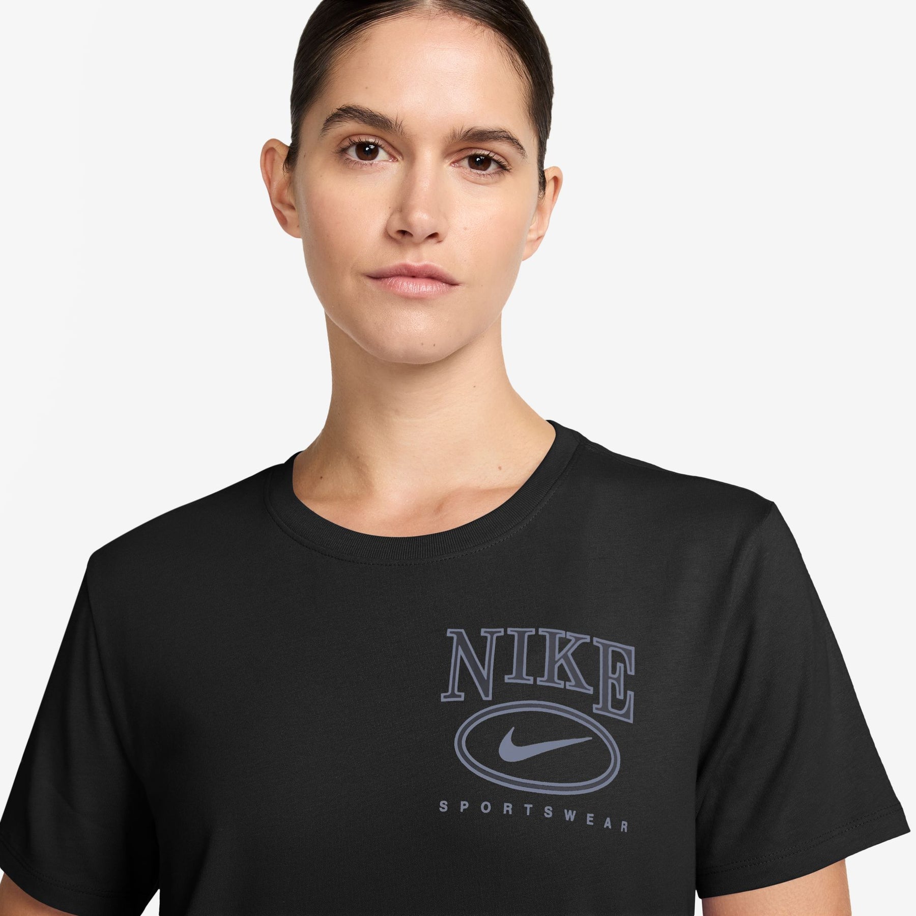 Áo Tay Ngắn Thể Thao Thời Trang Nữ Nike As W Nsw Club Ss Tee Cc