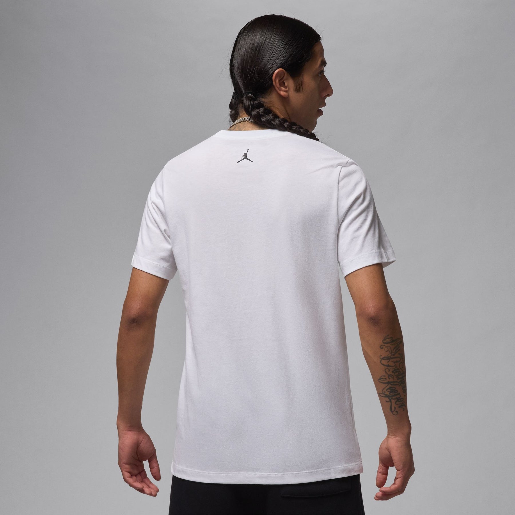 Áo Tay Ngắn Thể Thao Thời Trang Nam Nike M J Flt Ess Aj1 Ss Crew