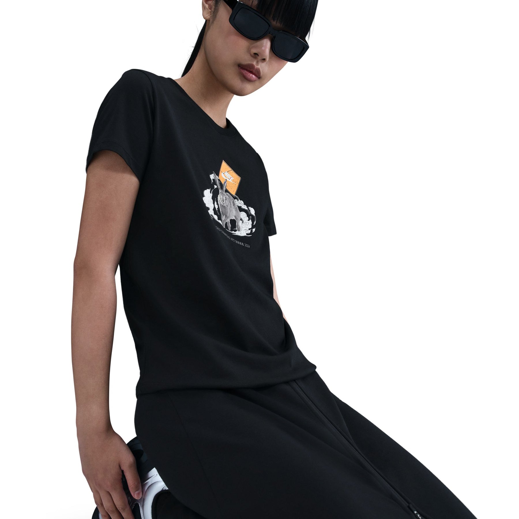 Áo Tay Ngắn Thể Thao Thời Trang Nữ Nike As W Nsw Tee Sgpx